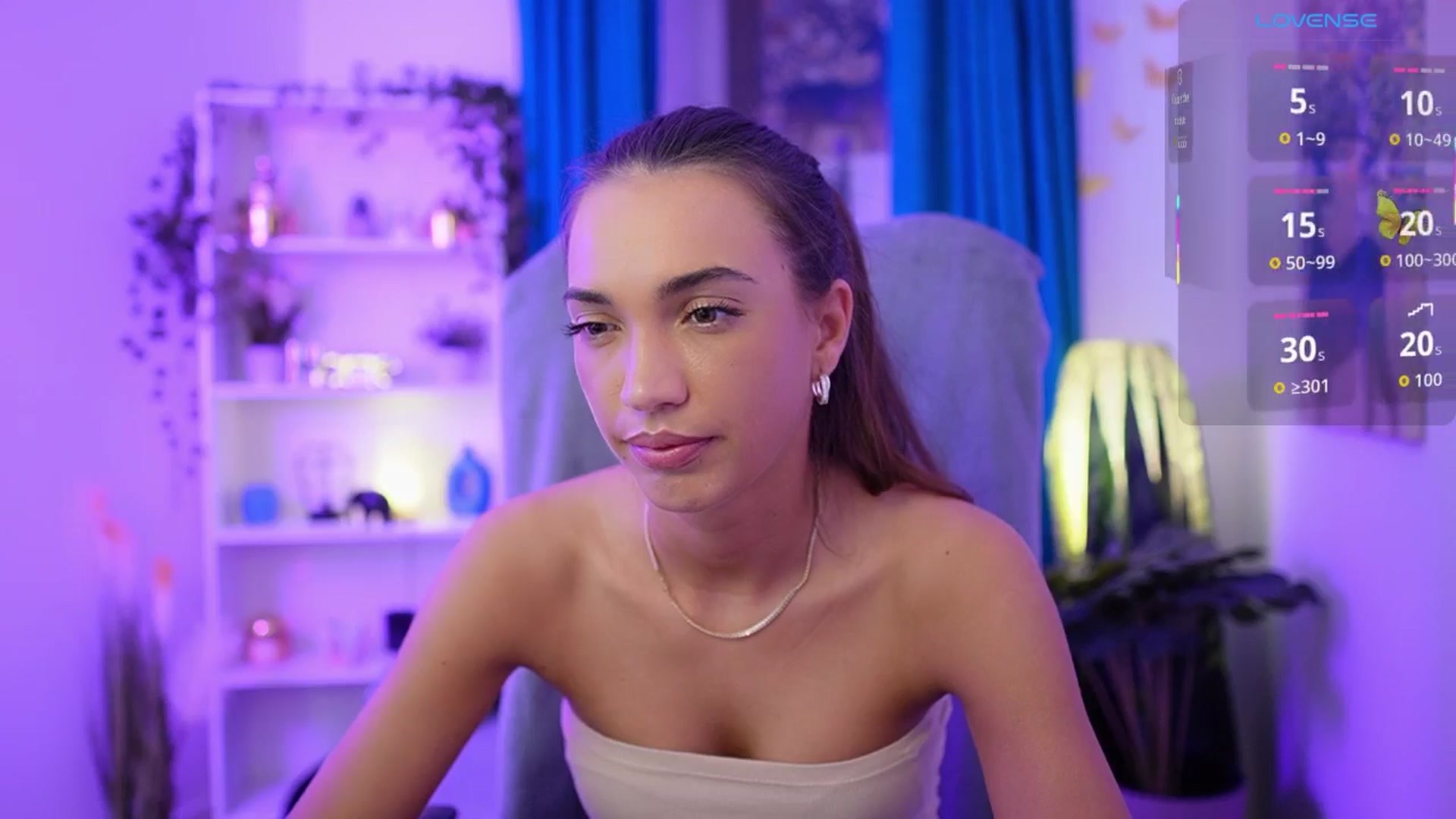 Gallery image thumbnail from Alexis_Love's myfreecams stream on, 11/14/2025, 20:42 image 7 of 20
