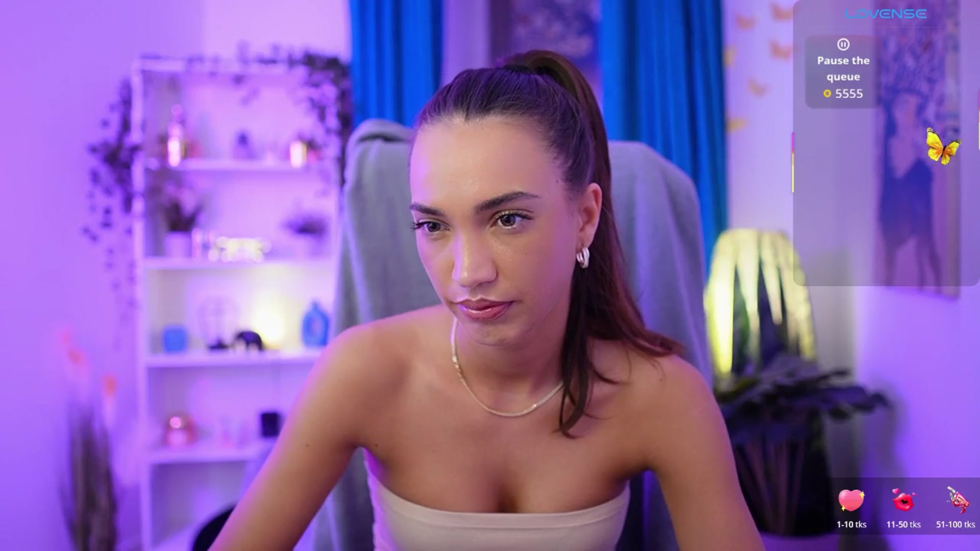 Gallery image thumbnail from Alexis_Love's myfreecams stream on, 11/14/2025, 21:47 image 6 of 20