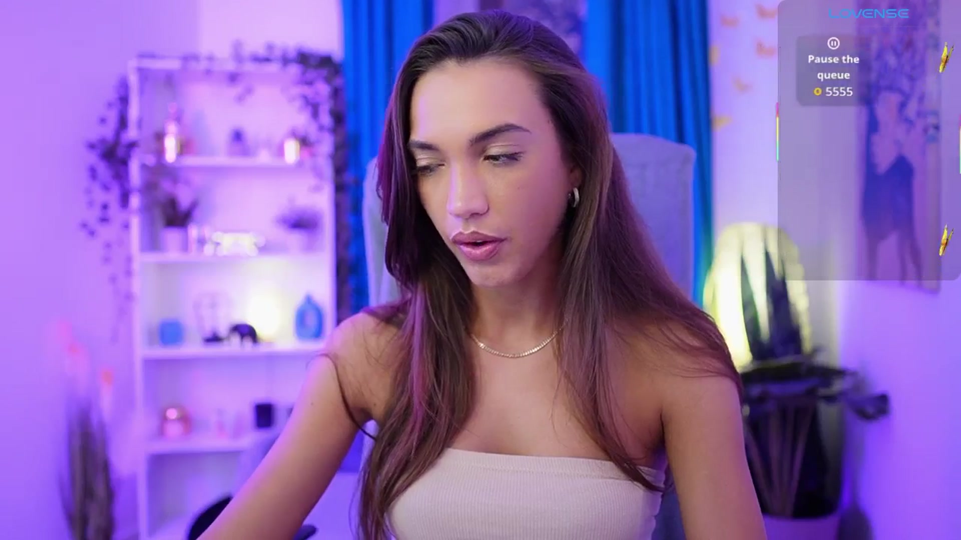Gallery image thumbnail from Alexis_Love's myfreecams stream on, 11/14/2025, 23:35 image 14 of 20