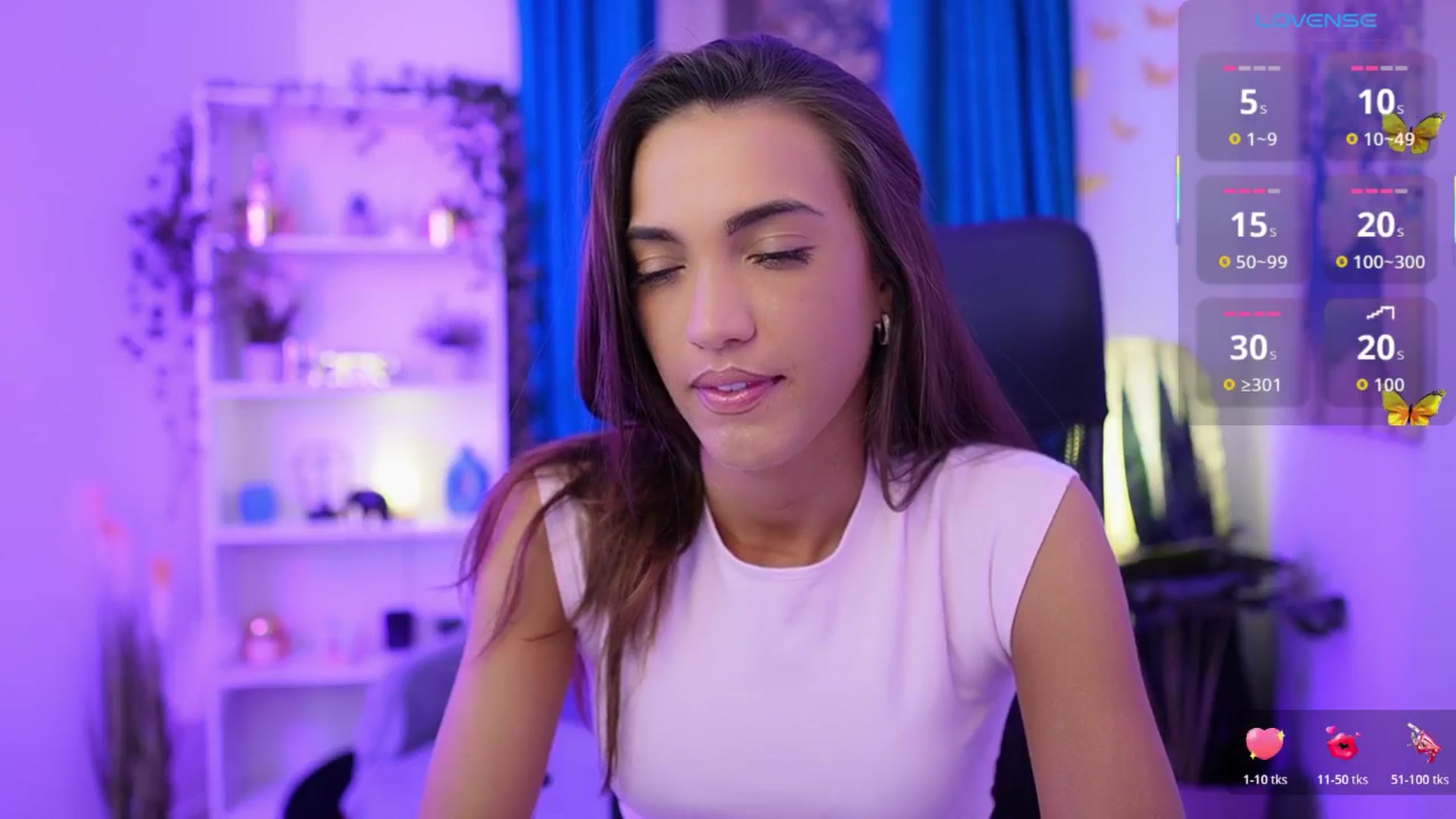 Gallery image thumbnail from Alexis_Love's myfreecams stream on, 11/15/2025, 15:36 image 16 of 20
