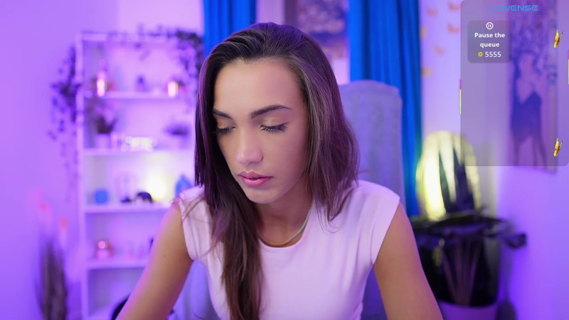 Gallery image thumbnail from Alexis_Love's myfreecams stream on, 11/15/2025, 19:02 image 5 of 20
