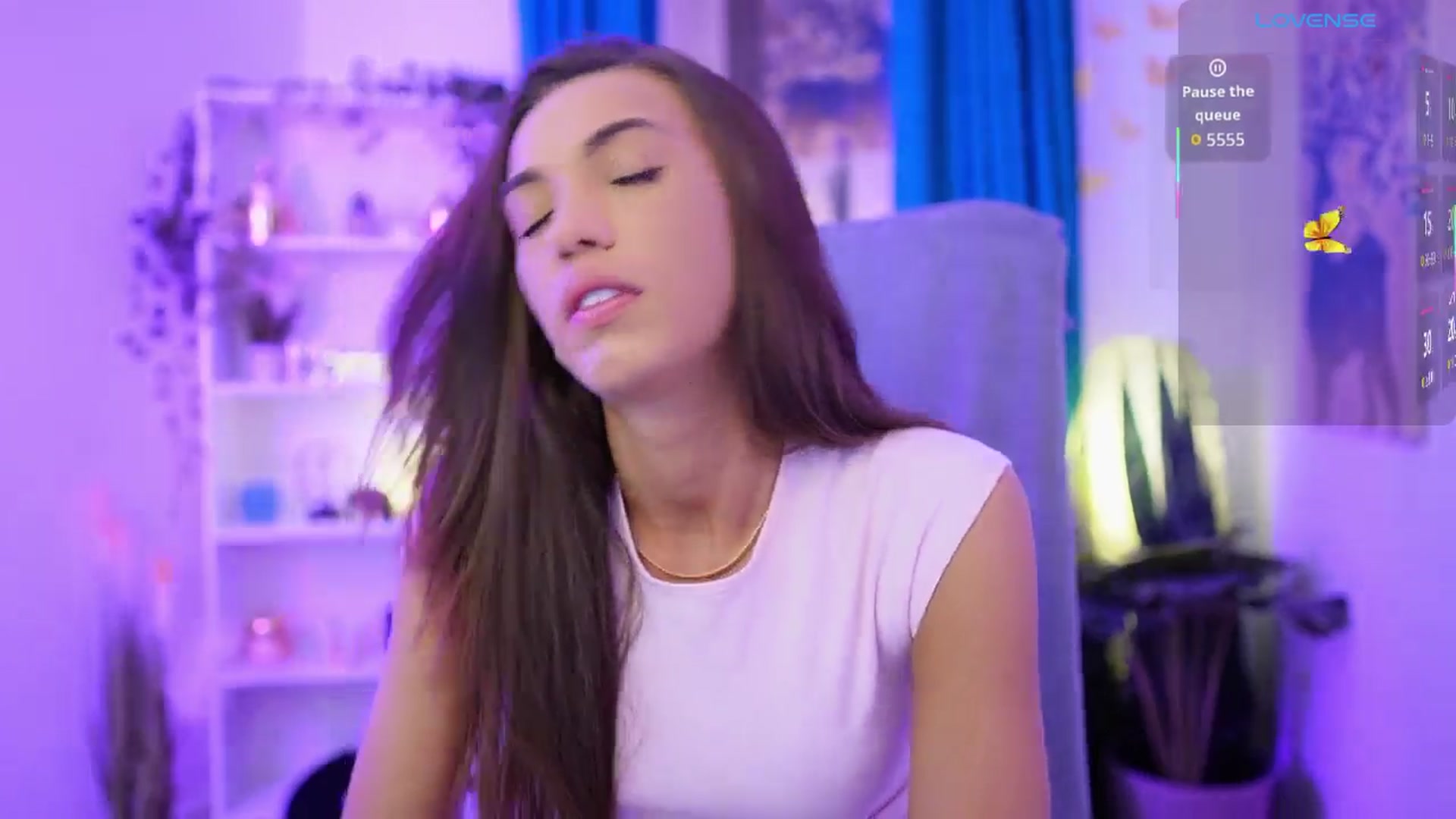 Gallery image thumbnail from Alexis_Love's myfreecams stream on, 11/15/2025, 19:02 image 20 of 20