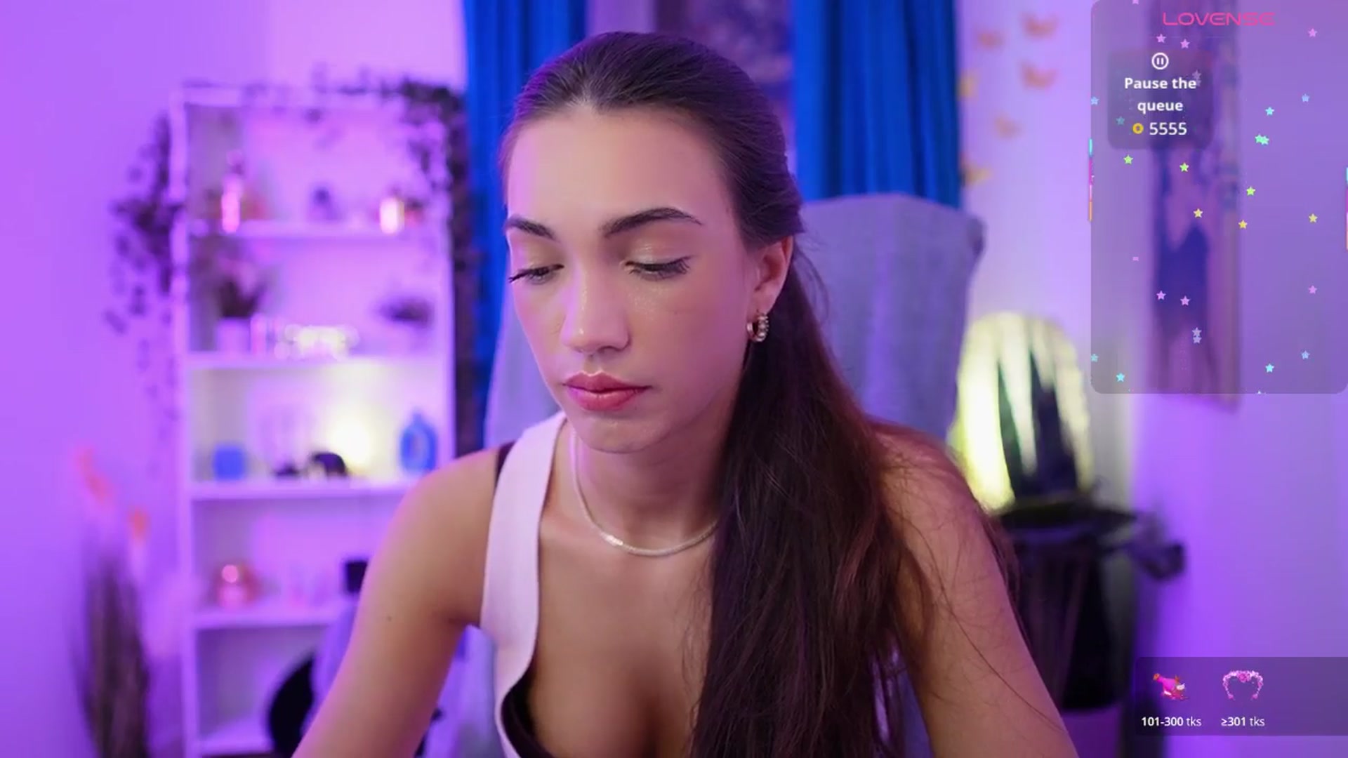 Gallery image thumbnail from Alexis_Love's myfreecams stream on, 11/21/2025, 18:04 image 17 of 20