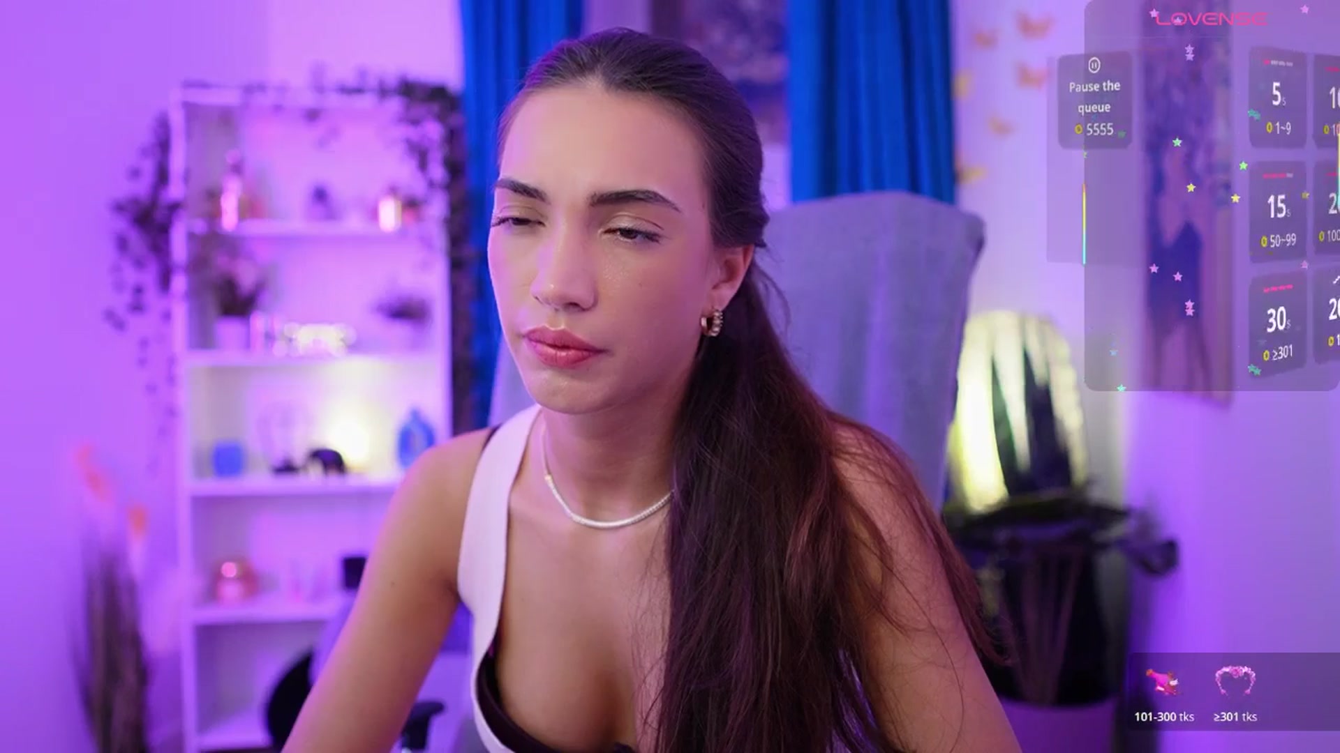 Gallery image thumbnail from Alexis_Love's myfreecams stream on, 11/21/2025, 18:04 image 15 of 20