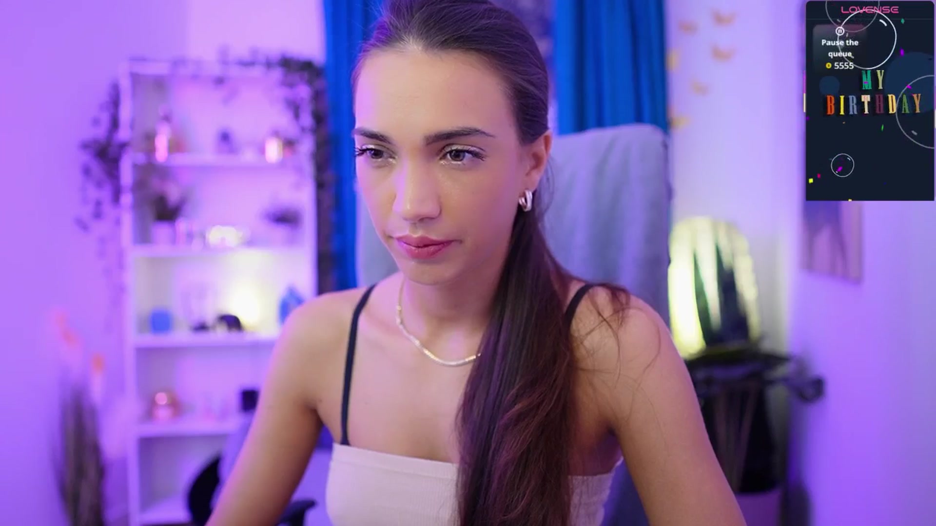 Gallery image thumbnail from Alexis_Love's myfreecams stream on, 11/22/2025, 18:31 image 7 of 20