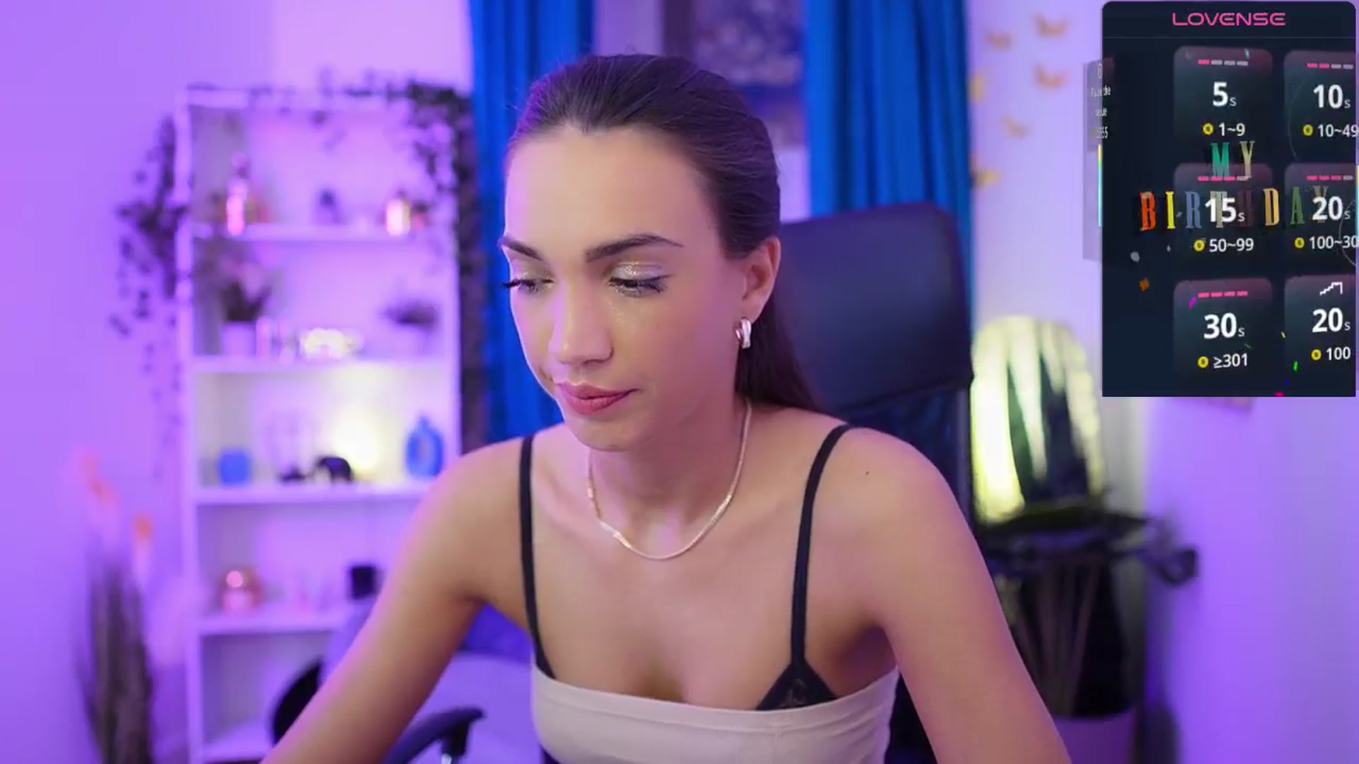 Gallery image thumbnail from Alexis_Love's myfreecams stream on, 11/22/2025, 18:31 image 20 of 20