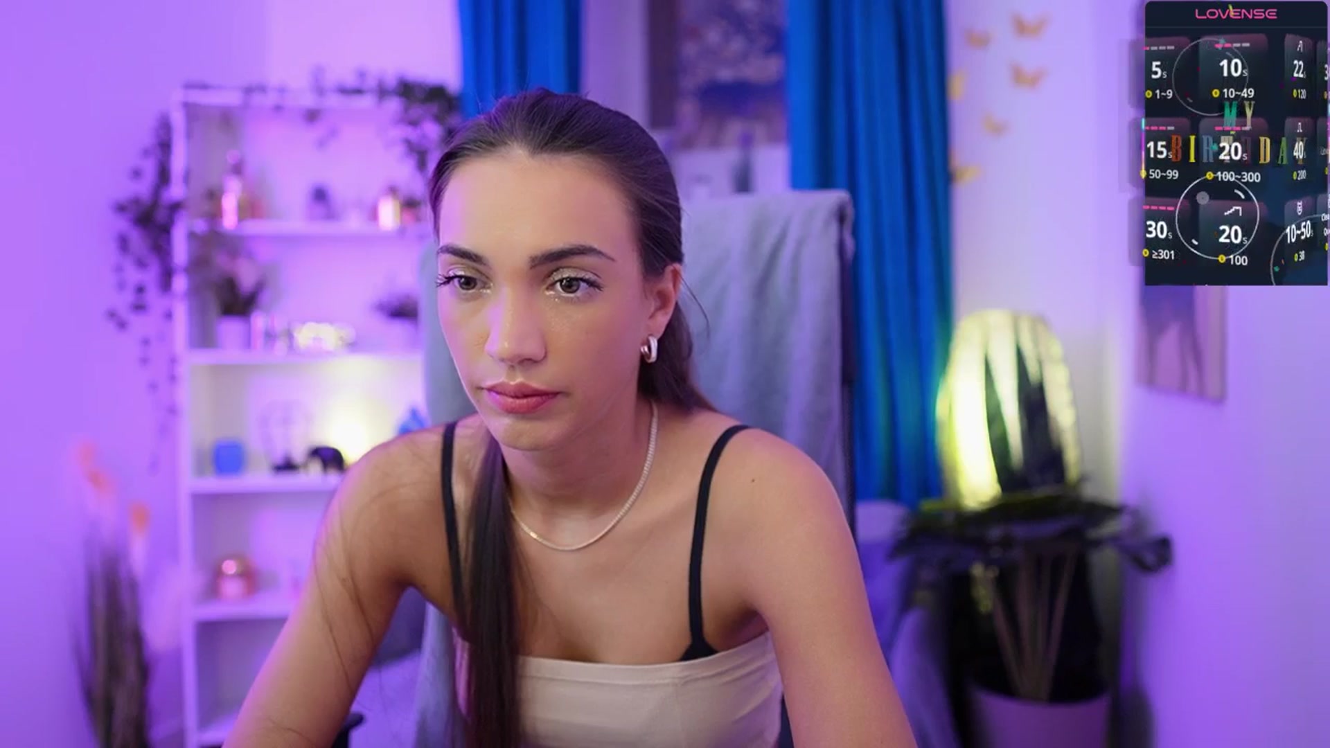 Gallery image thumbnail from Alexis_Love's myfreecams stream on, 11/22/2025, 18:31 image 16 of 20