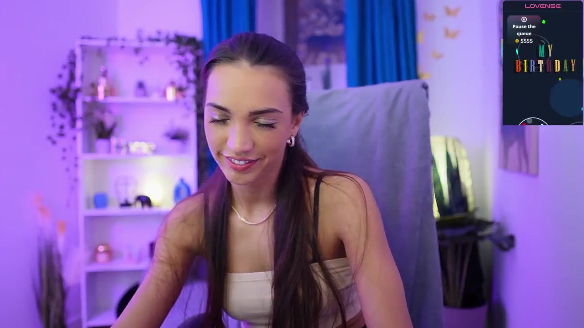 Gallery image thumbnail from Alexis_Love's myfreecams stream on, 11/22/2025, 18:31 image 13 of 20