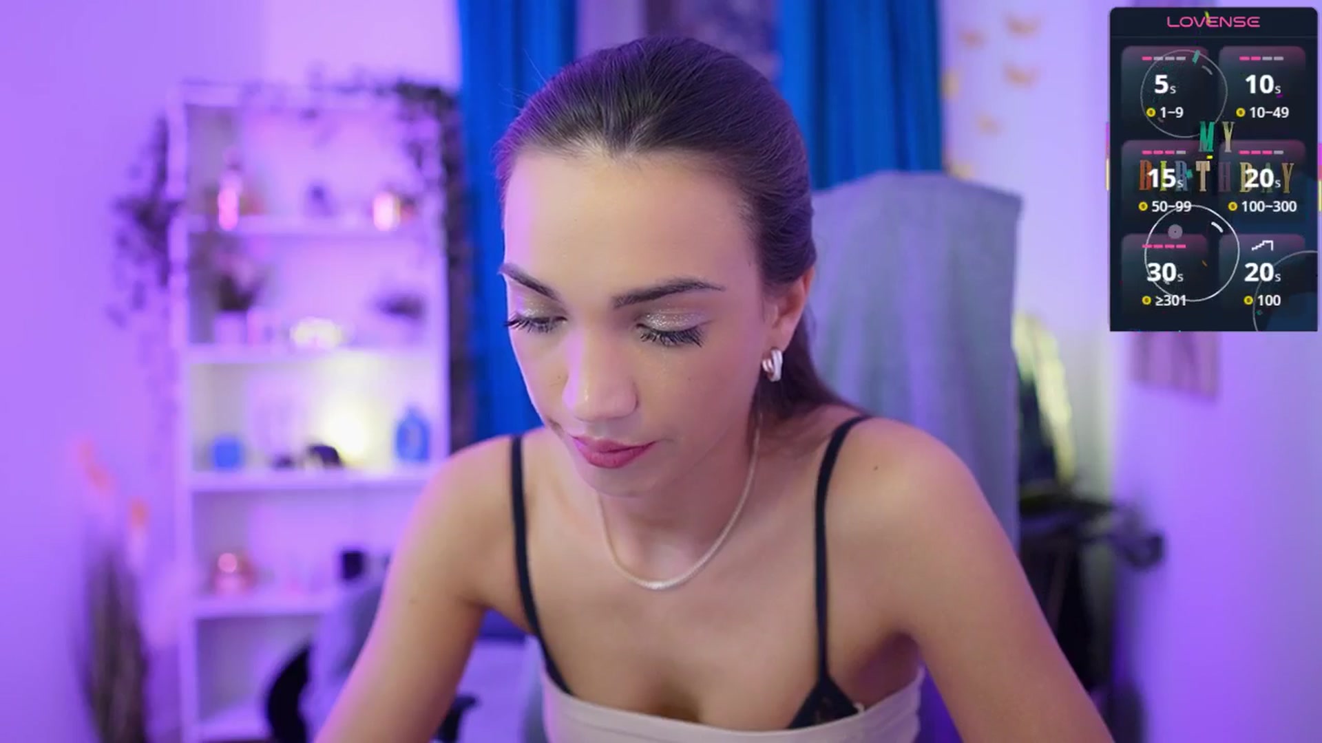 Gallery image thumbnail from Alexis_Love's myfreecams stream on, 11/22/2025, 21:14 image 13 of 20