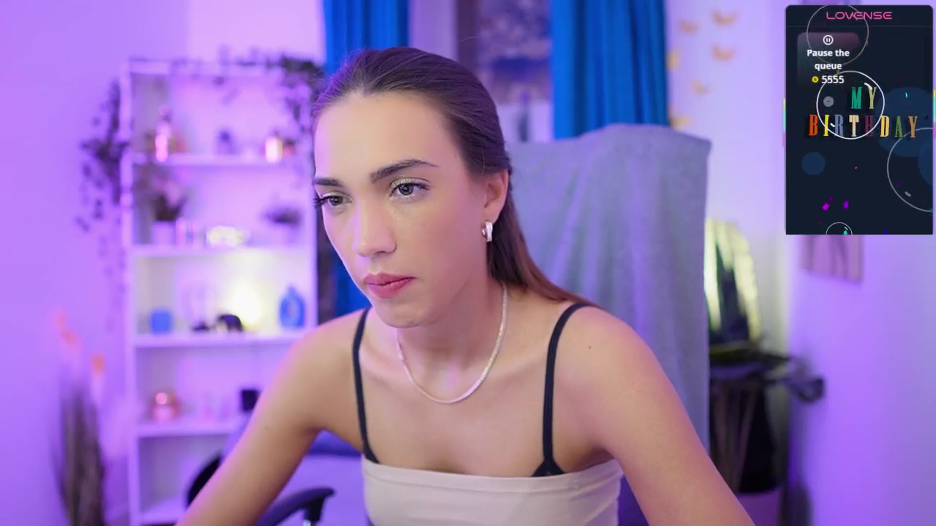 Gallery image thumbnail from Alexis_Love's myfreecams stream on, 11/22/2025, 21:14 image 6 of 20