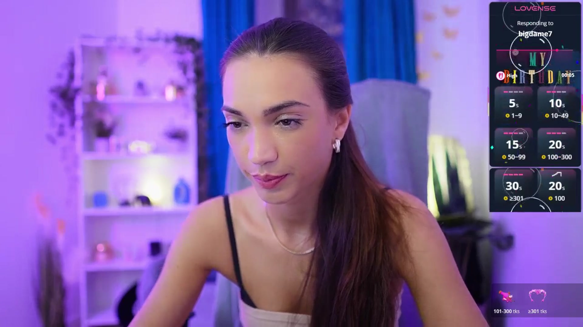 Gallery image thumbnail from Alexis_Love's myfreecams stream on, 11/22/2025, 21:14 image 19 of 20