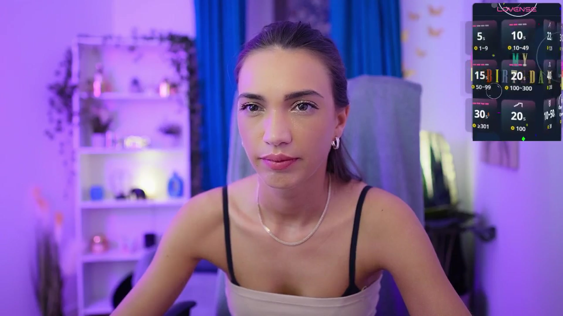 Gallery image thumbnail from Alexis_Love's myfreecams stream on, 11/22/2025, 23:36 image 4 of 20