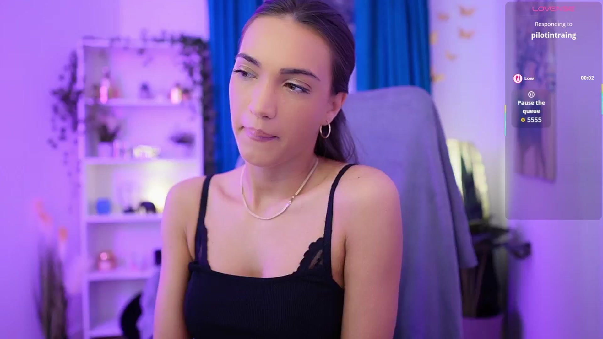 Gallery image thumbnail from Alexis_Love's myfreecams stream on, 11/23/2025, 15:49 image 12 of 20