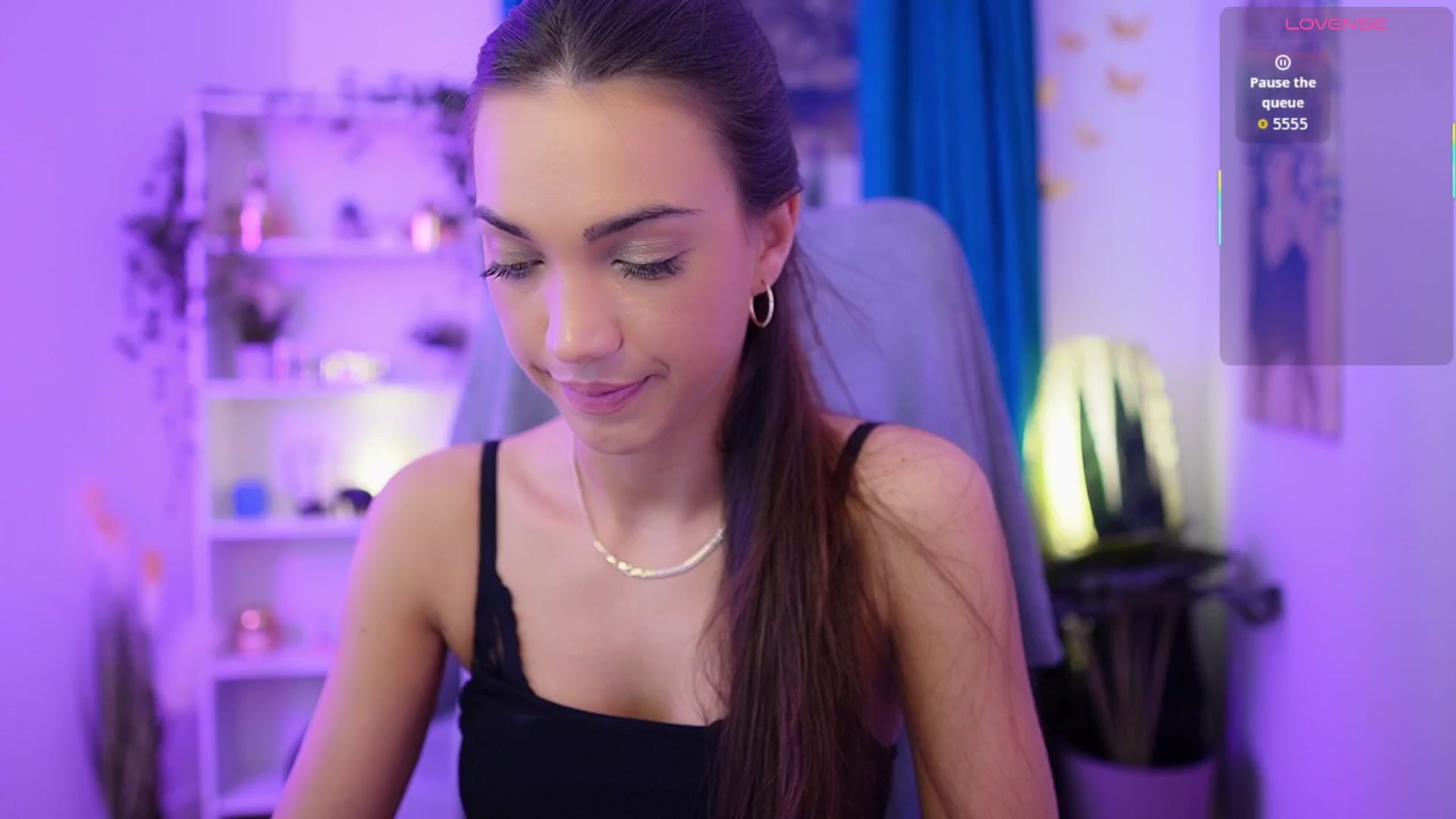 Gallery image thumbnail from Alexis_Love's myfreecams stream on, 11/23/2025, 17:40 image 20 of 20