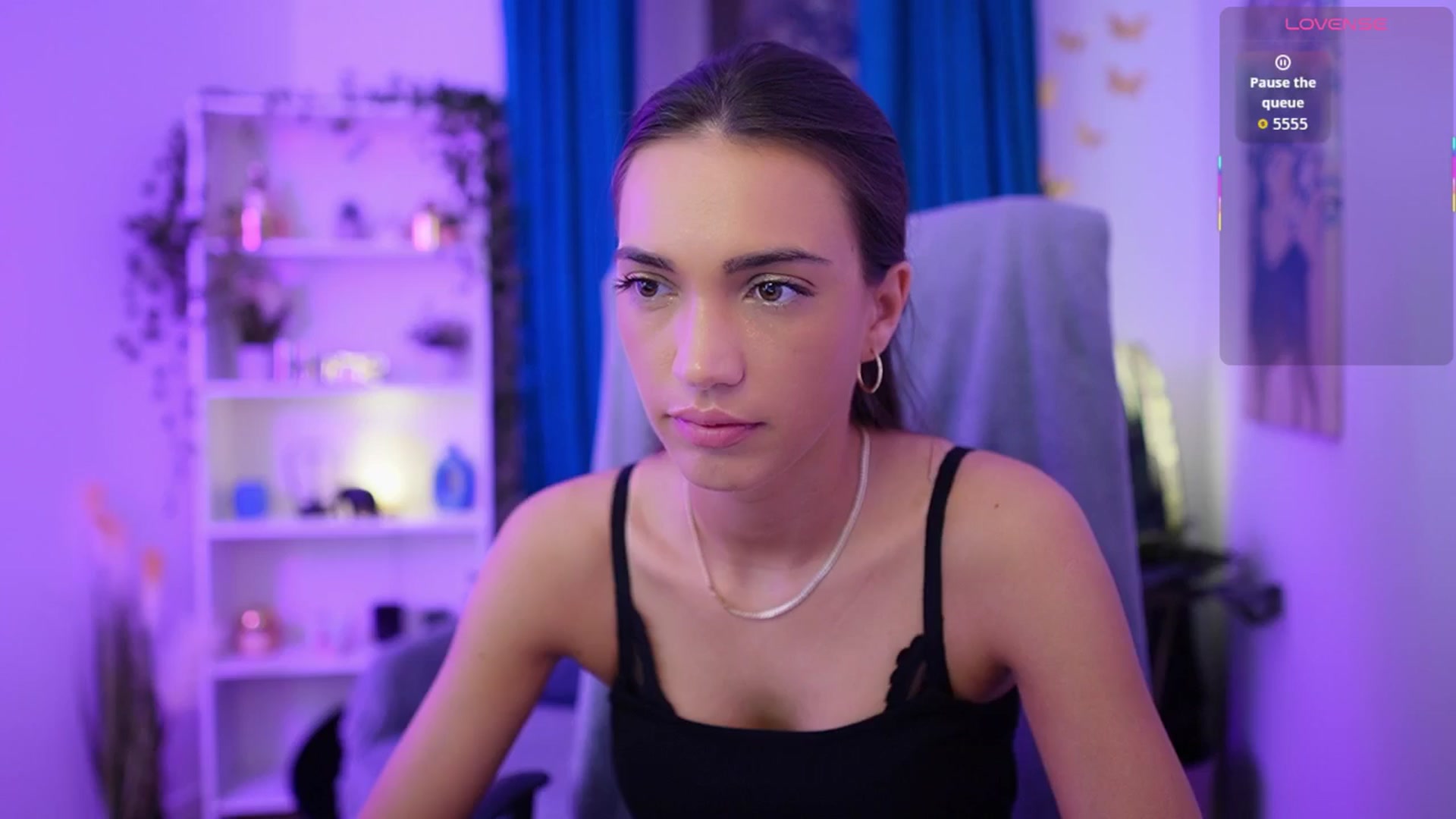 Gallery image thumbnail from Alexis_Love's myfreecams stream on, 11/23/2025, 20:28 image 8 of 20