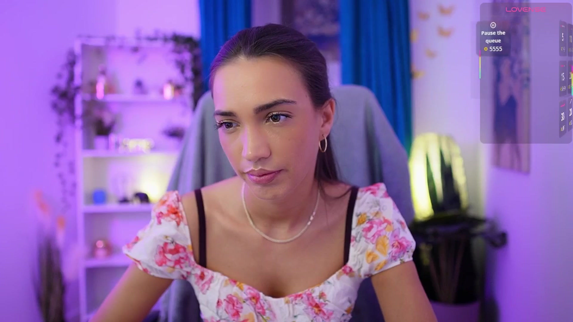 Gallery image thumbnail from Alexis_Love's myfreecams stream on, 11/26/2025, 16:58 image 6 of 20