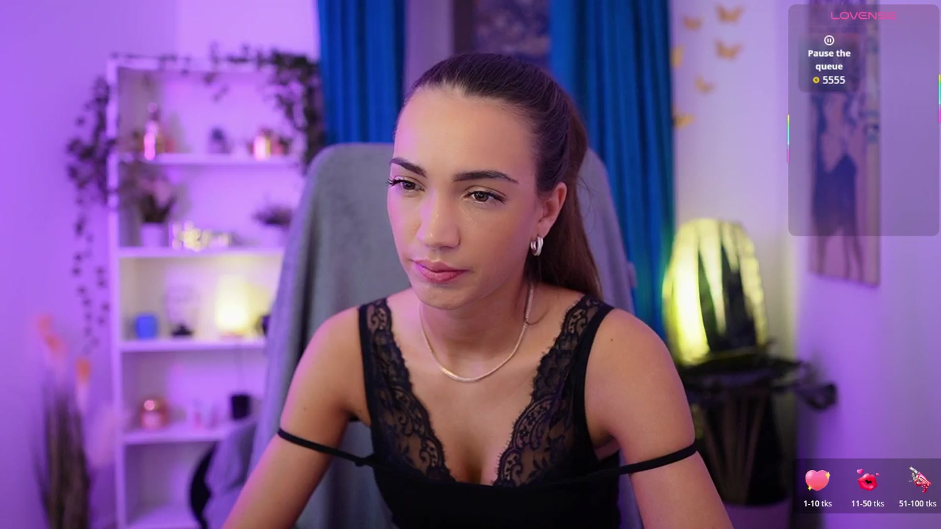 Gallery image thumbnail from Alexis_Love's myfreecams stream on, 11/29/2025, 16:33 image 15 of 20