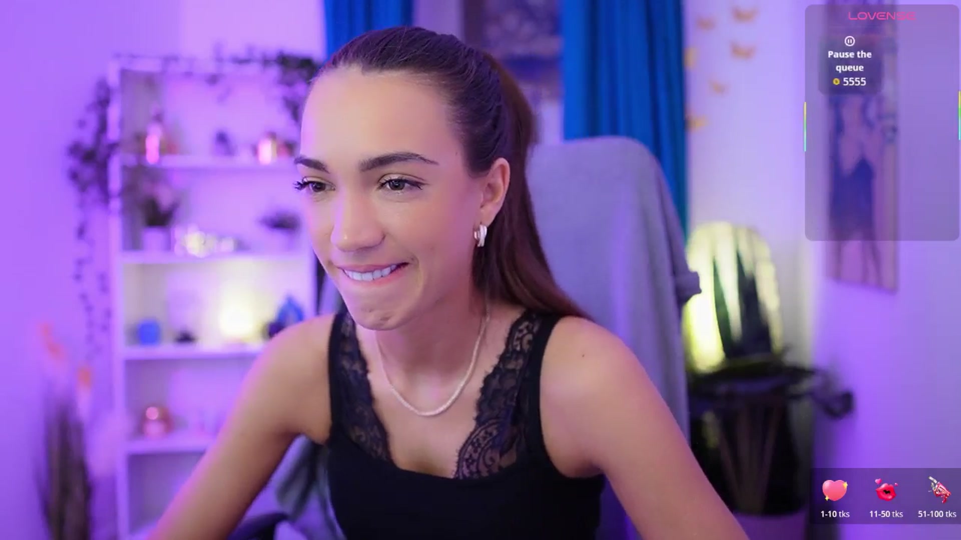 Gallery image thumbnail from Alexis_Love's myfreecams stream on, 11/29/2025, 16:33 image 5 of 20