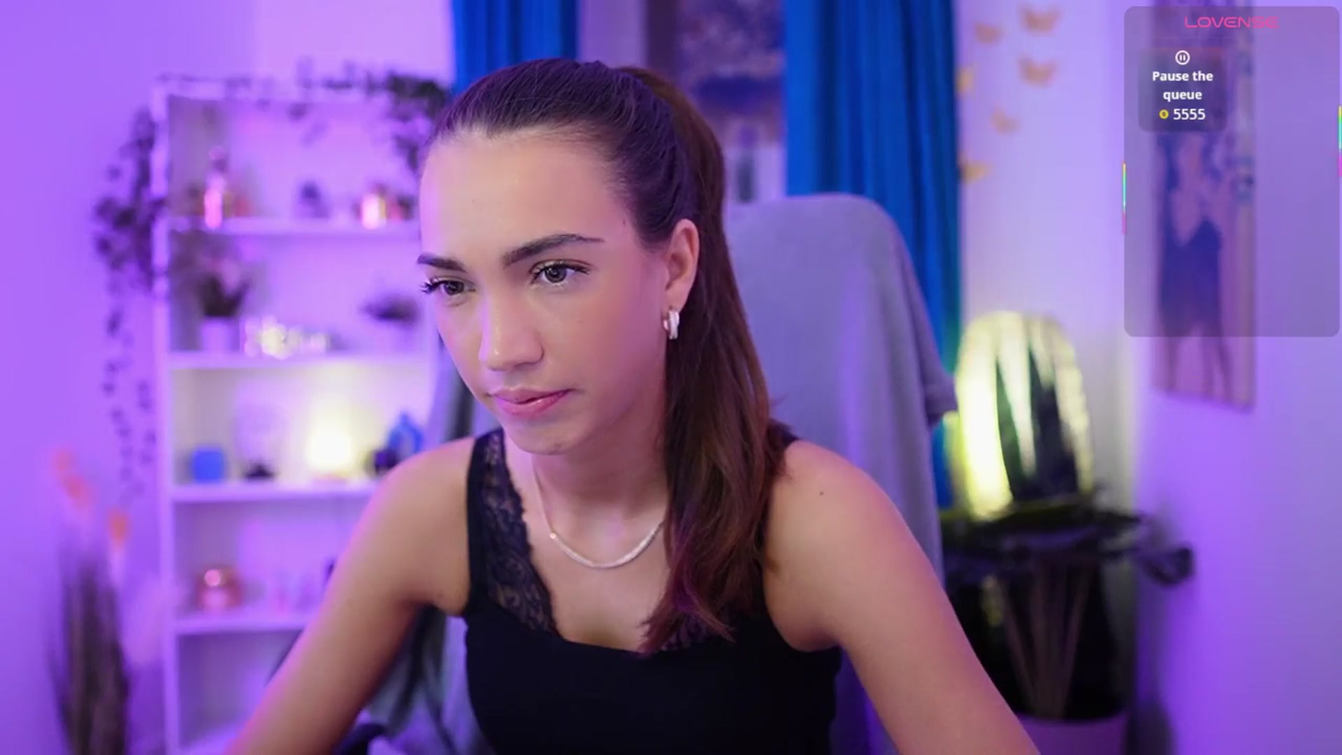 Gallery image thumbnail from Alexis_Love's myfreecams stream on, 11/29/2025, 16:33 image 7 of 20