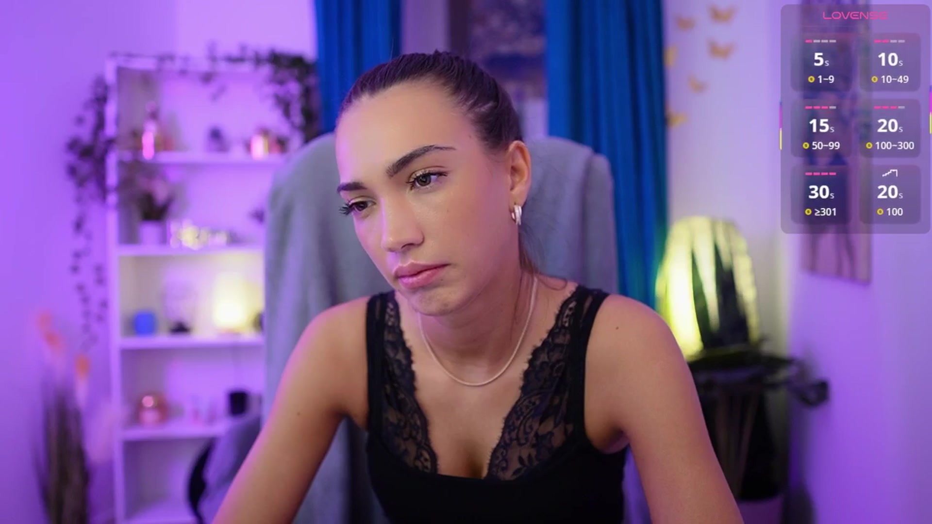 Gallery image thumbnail from Alexis_Love's myfreecams stream on, 11/30/2025, 03:03 image 6 of 20