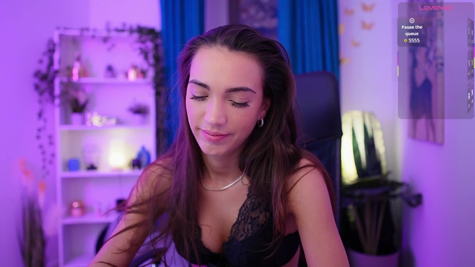 Gallery image thumbnail from Alexis_Love's myfreecams stream on, 11/30/2025, 03:03 image 15 of 20