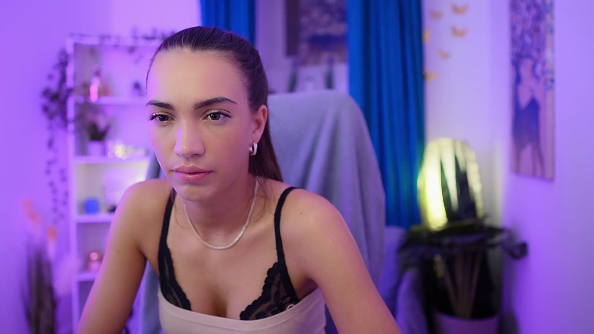 Gallery image thumbnail from Alexis_Love's myfreecams stream on, 11/30/2025, 02:56 image 7 of 20