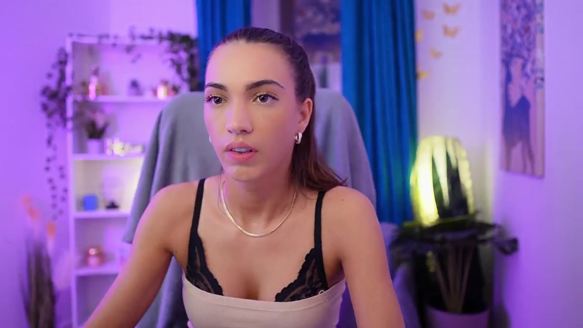 Gallery image thumbnail from Alexis_Love's myfreecams stream on, 11/30/2025, 02:56 image 8 of 20