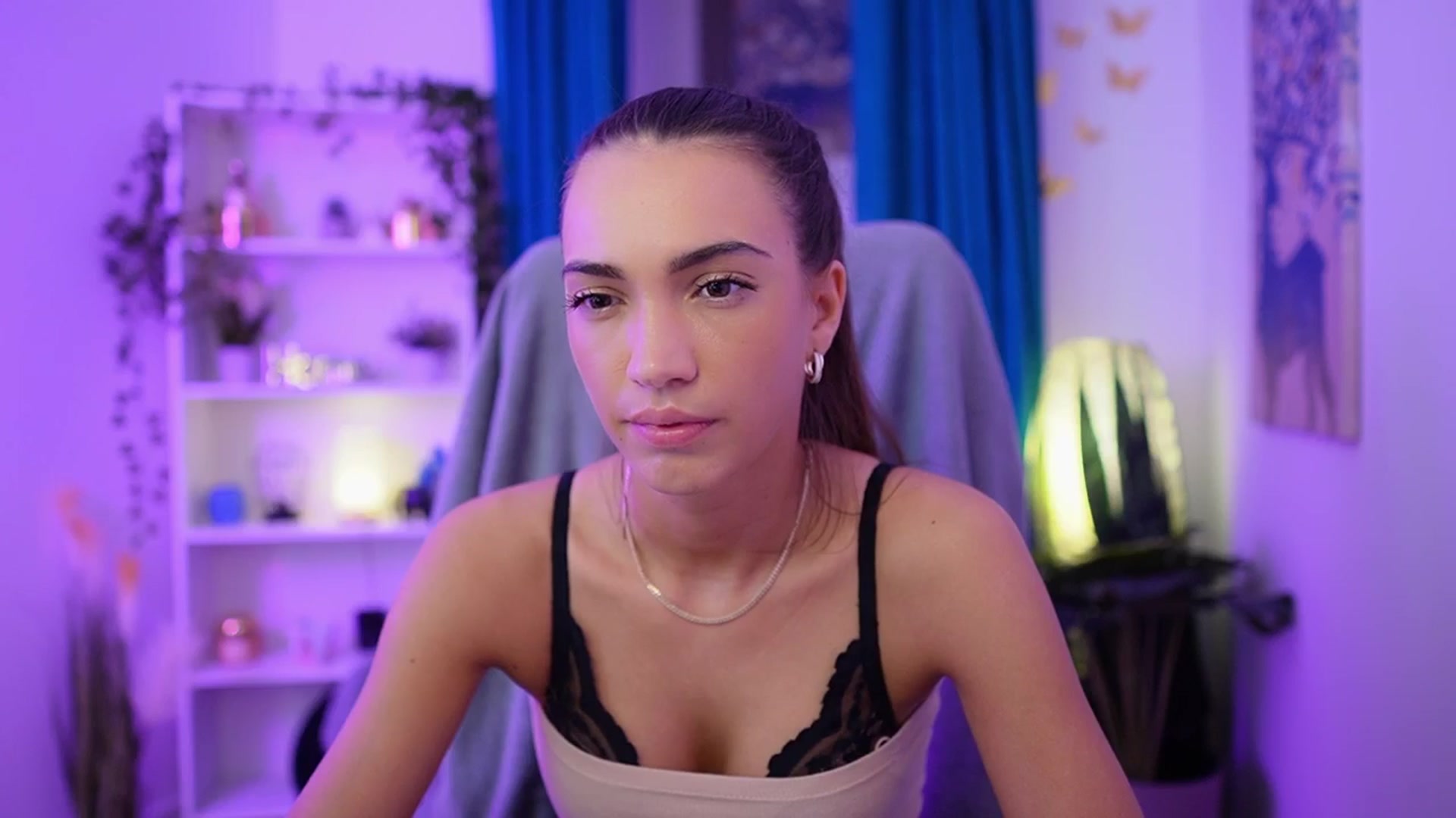 Gallery image thumbnail from Alexis_Love's myfreecams stream on, 11/30/2025, 02:56 image 3 of 20