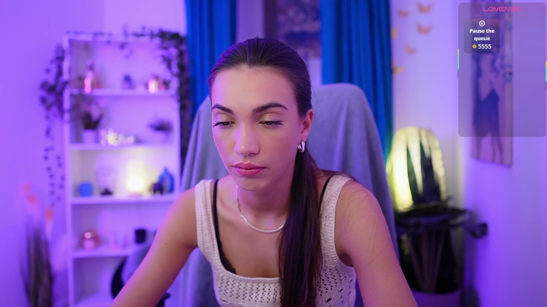 Gallery image thumbnail from Alexis_Love's myfreecams stream on, 11/30/2025, 19:58 image 7 of 20