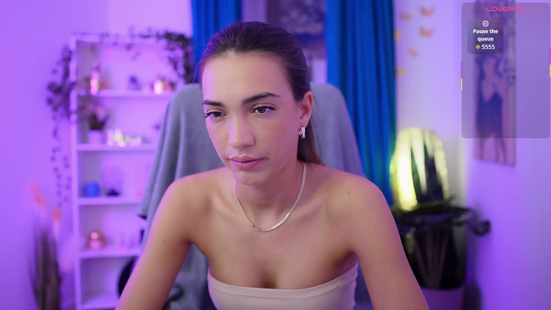Gallery image thumbnail from Alexis_Love's myfreecams stream on, 12/02/2025, 15:24 image 15 of 20