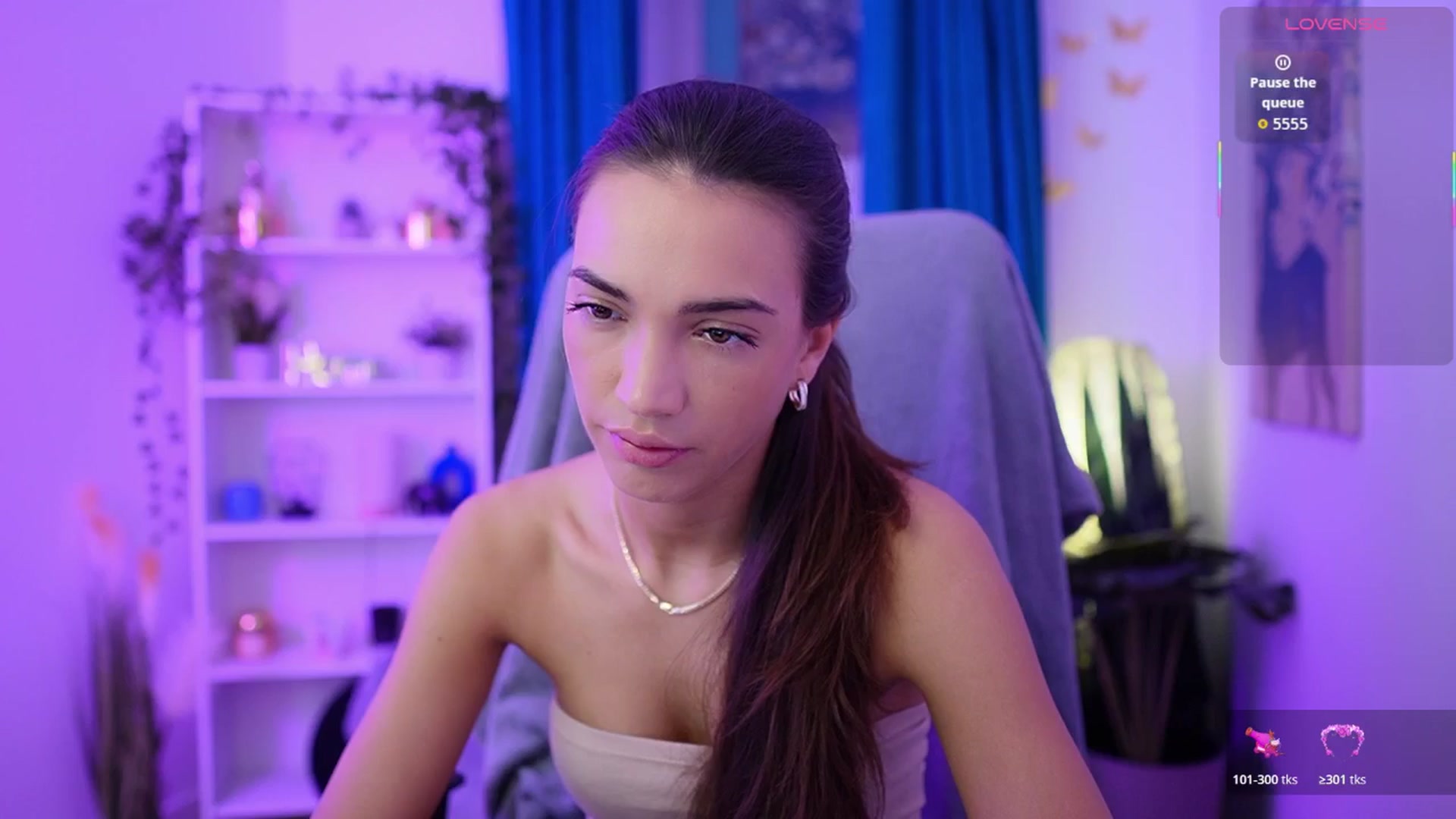 Gallery image thumbnail from Alexis_Love's myfreecams stream on, 12/02/2025, 15:24 image 4 of 20