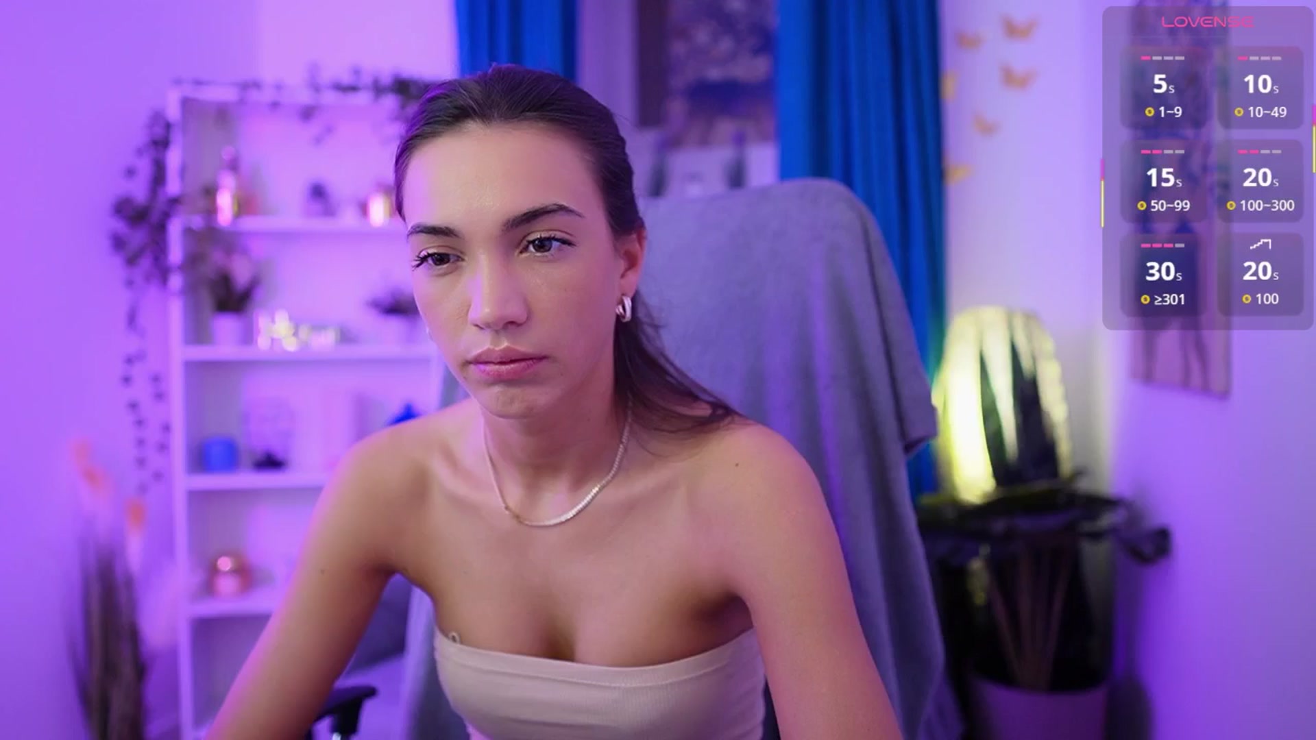 Gallery image thumbnail from Alexis_Love's myfreecams stream on, 12/02/2025, 18:37 image 19 of 20