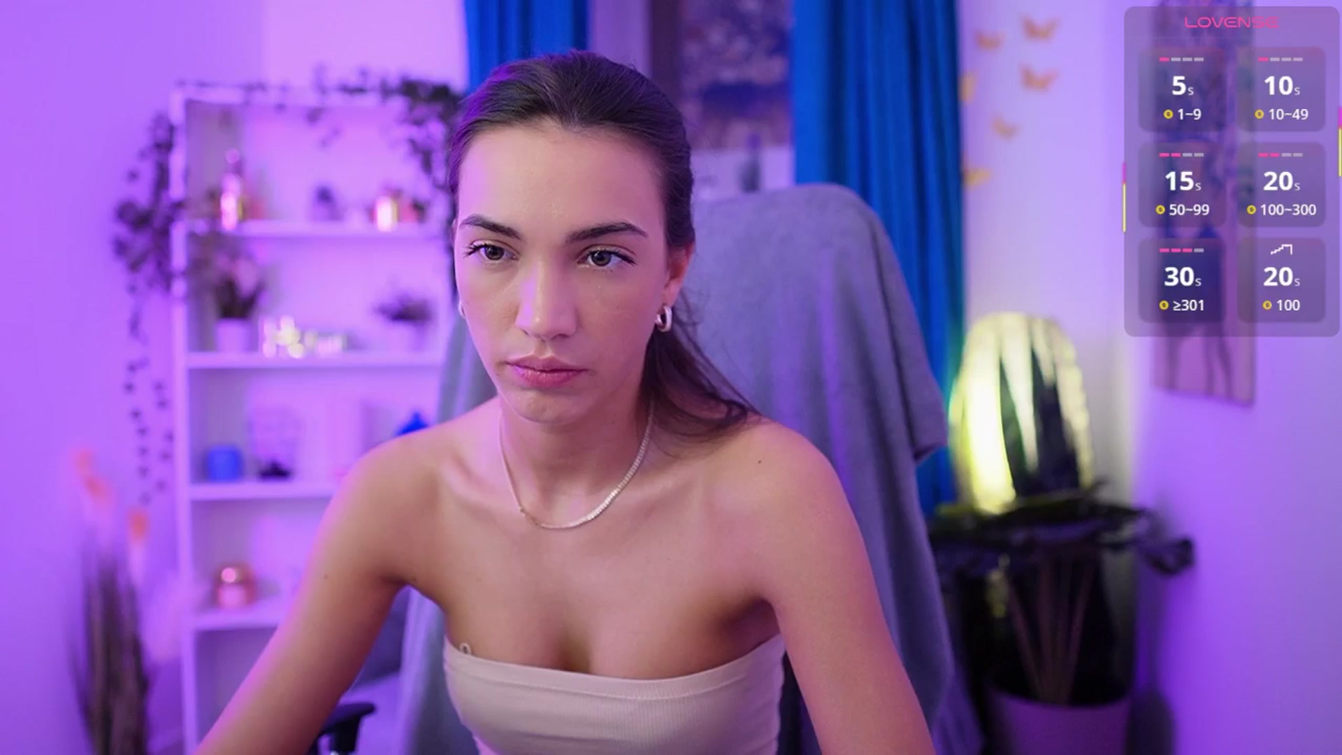 Gallery image thumbnail from Alexis_Love's myfreecams stream on, 12/02/2025, 18:37 image 18 of 20