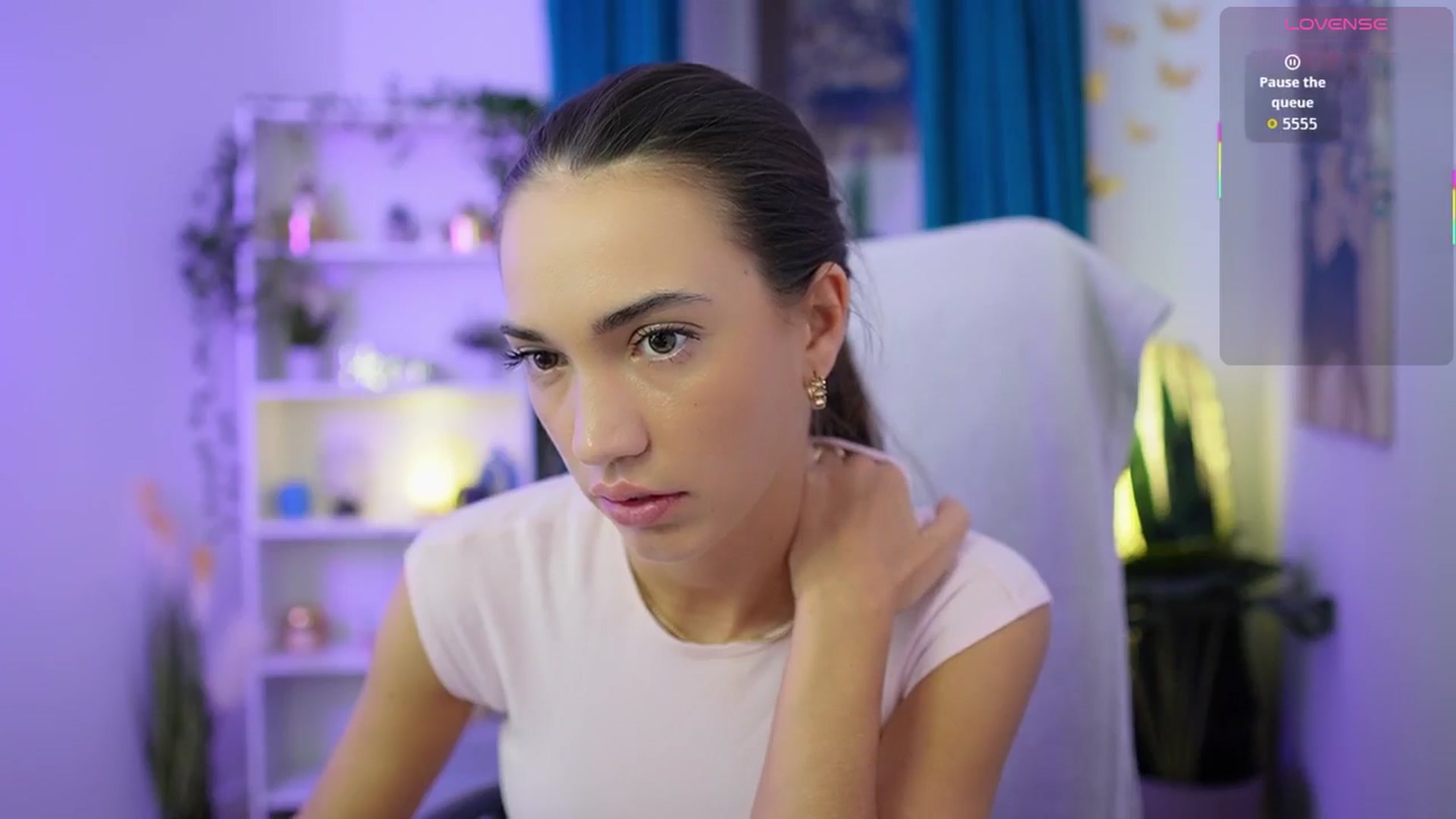 Gallery image thumbnail from Alexis_Love's myfreecams stream on, 12/10/2025, 16:47 image 5 of 20