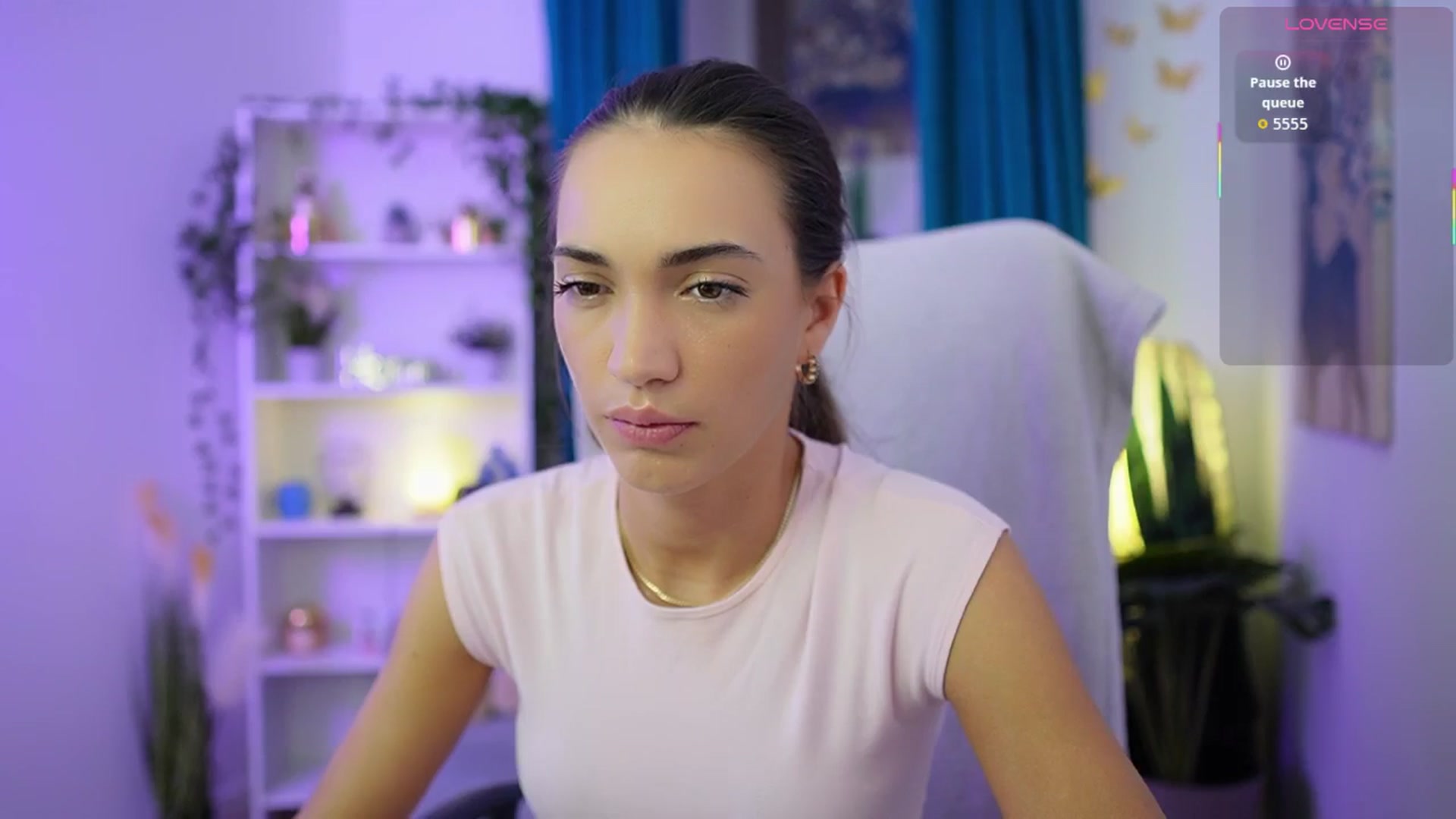 Gallery image thumbnail from Alexis_Love's myfreecams stream on, 12/10/2025, 16:47 image 9 of 20