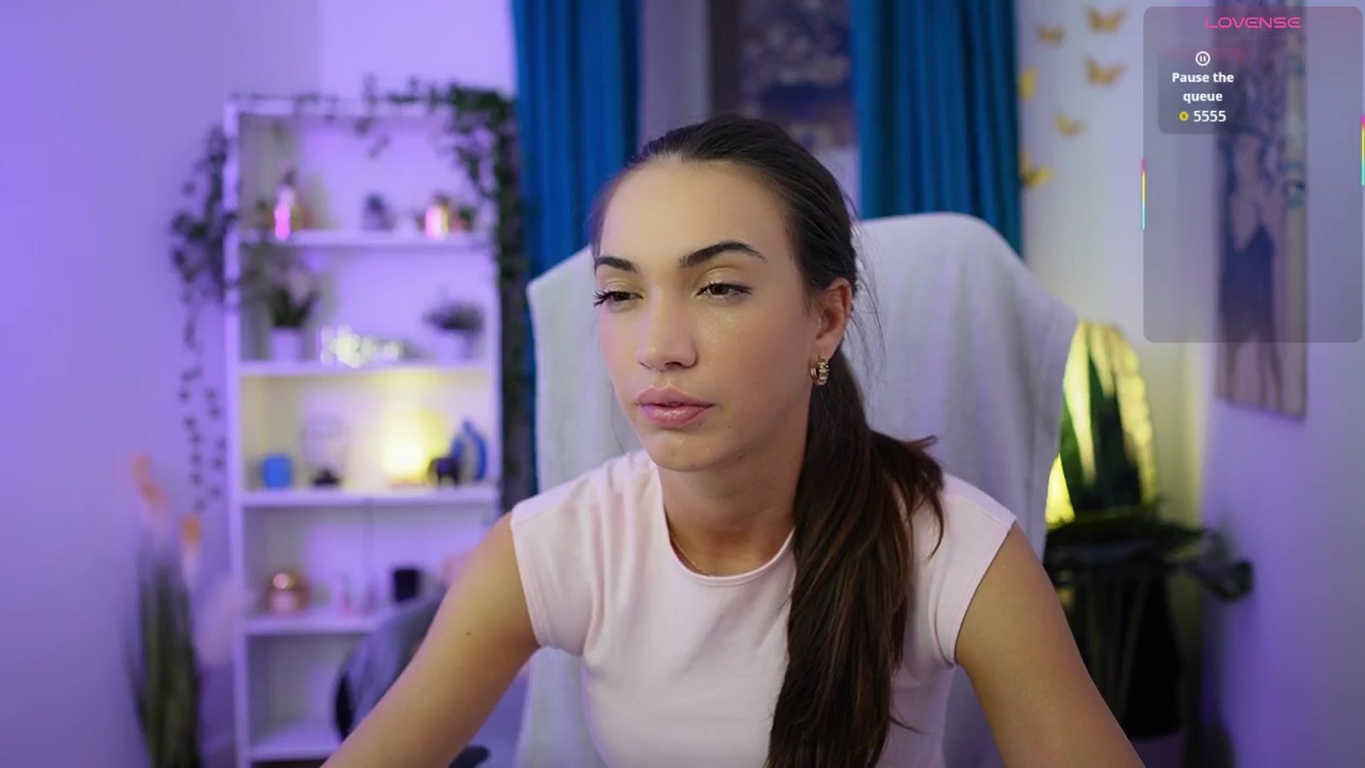 Gallery image thumbnail from Alexis_Love's myfreecams stream on, 12/10/2025, 18:28 image 17 of 20