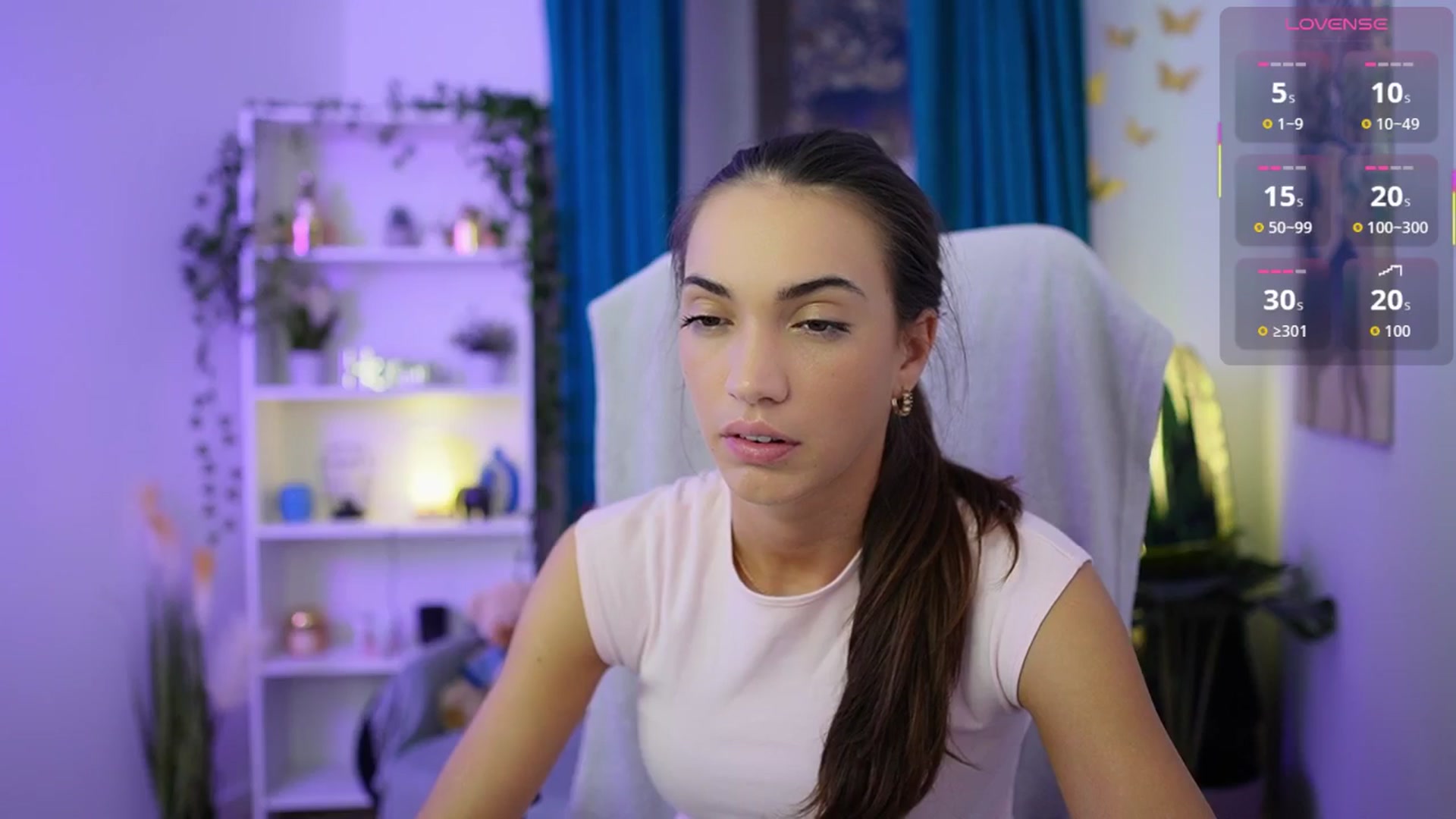 Gallery image thumbnail from Alexis_Love's myfreecams stream on, 12/10/2025, 18:28 image 18 of 20