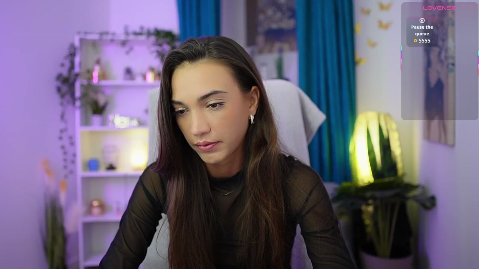 Gallery image thumbnail from Alexis_Love's myfreecams stream on, 12/11/2025, 18:51 image 5 of 20