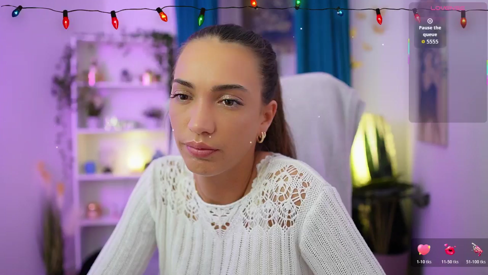 Gallery image thumbnail from Alexis_Love's myfreecams stream on, 12/18/2025, 18:43 image 12 of 20