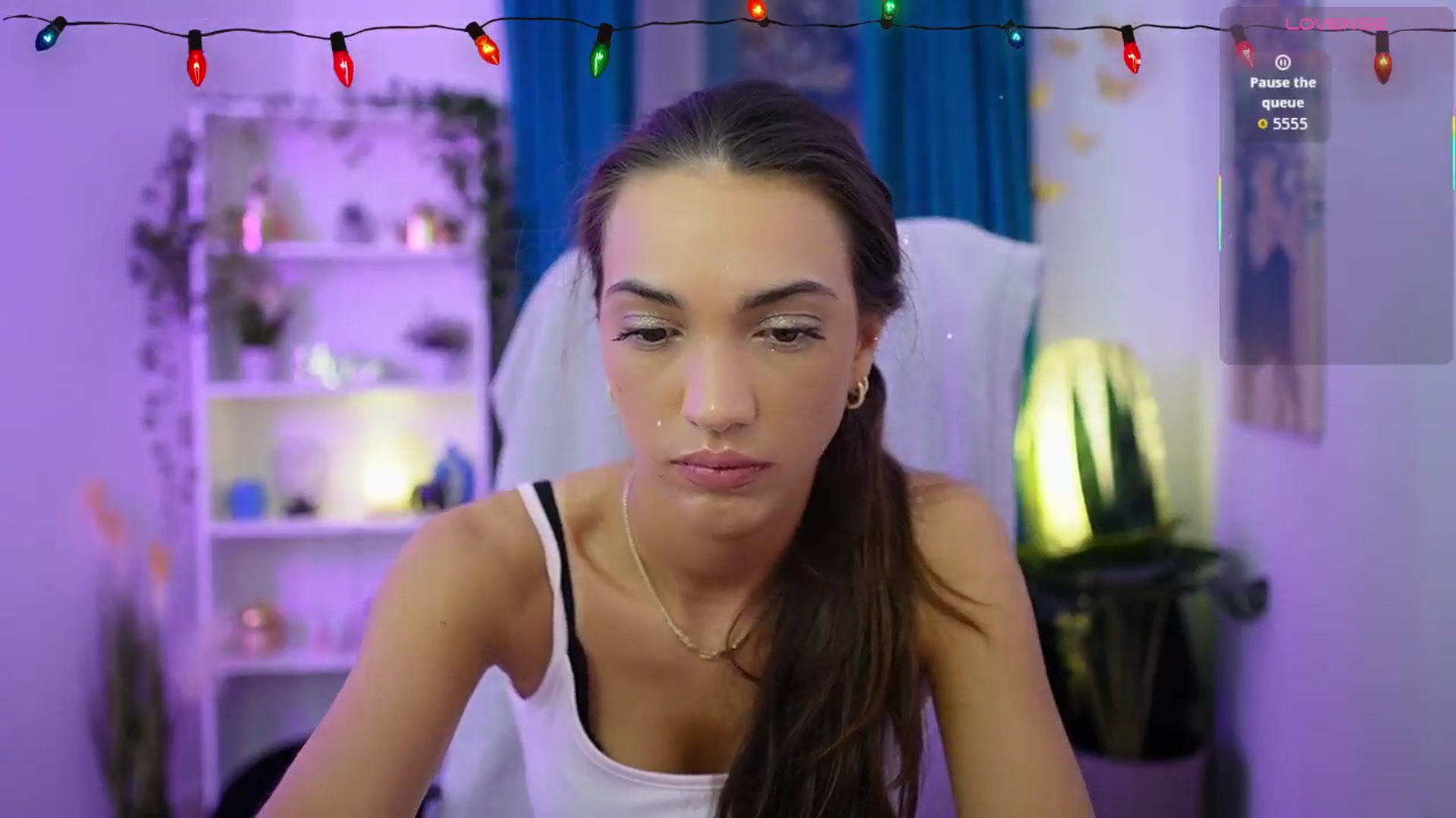 Gallery image thumbnail from Alexis_Love's myfreecams stream on, 12/20/2025, 15:45 image 14 of 20