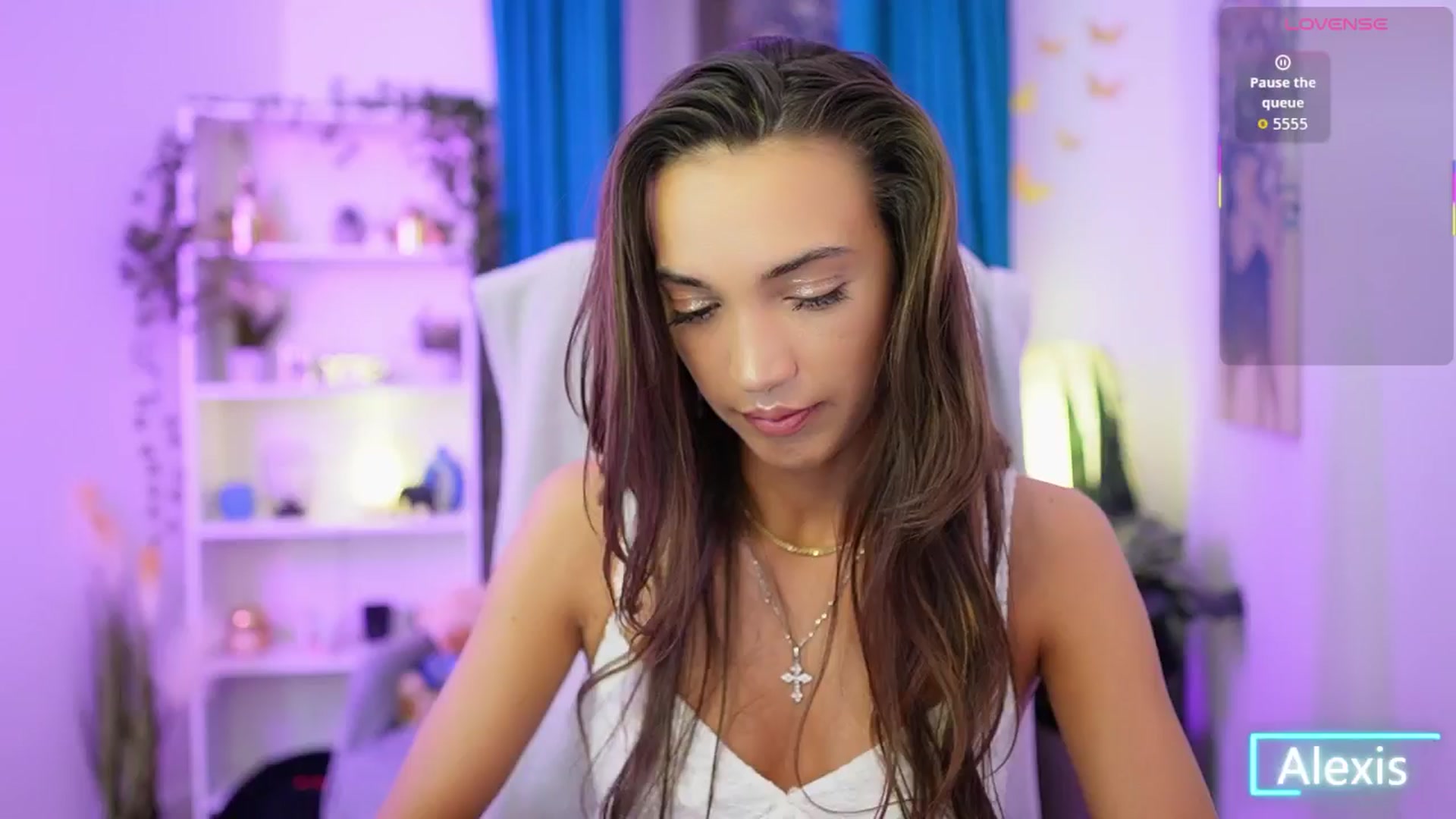 Gallery image thumbnail from Alexis_Love's myfreecams stream on, 01/10/2026, 18:45 image 9 of 20