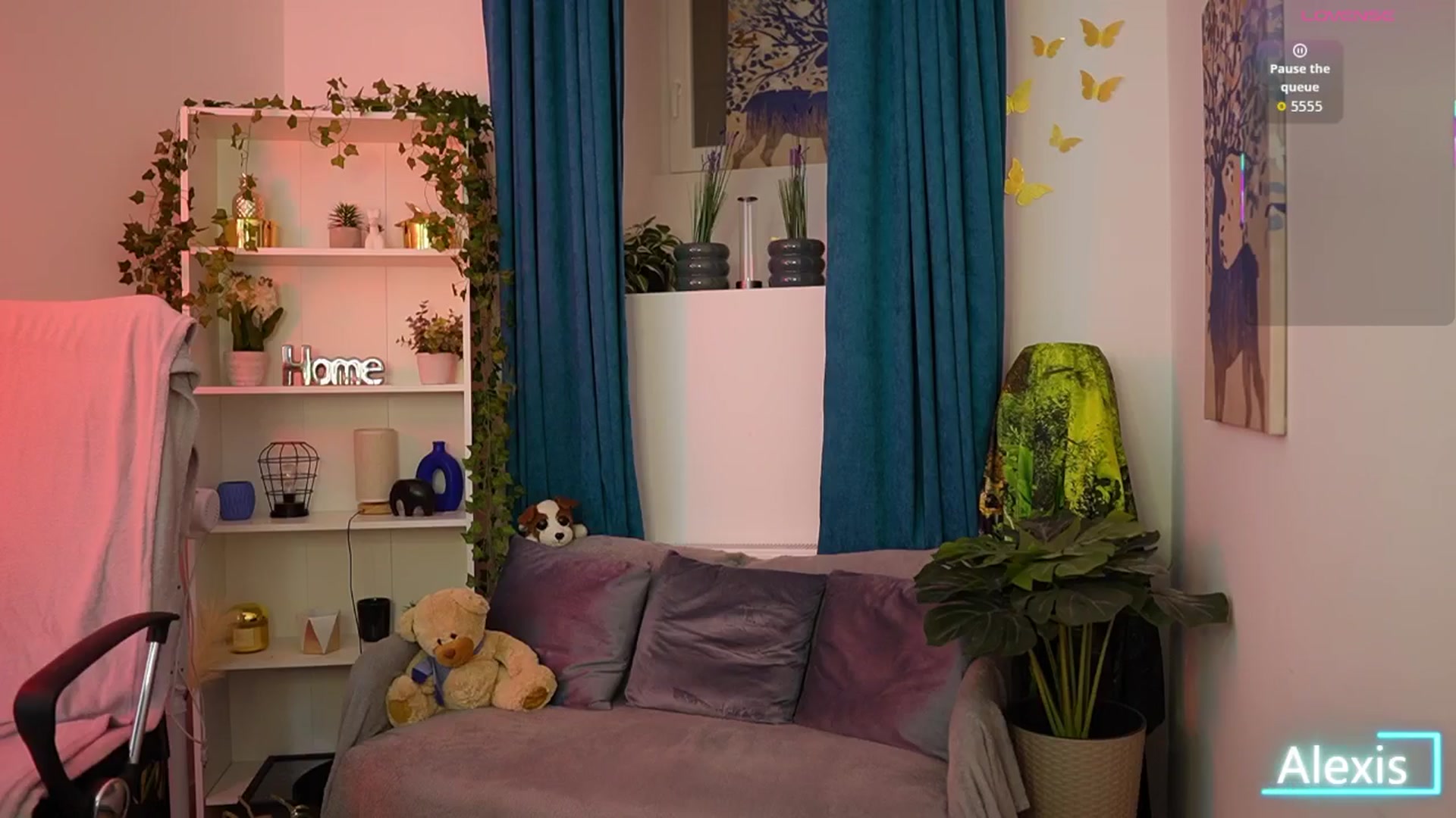 Gallery image thumbnail from Alexis_Love's myfreecams stream on, 01/27/2026, 17:02 image 15 of 20