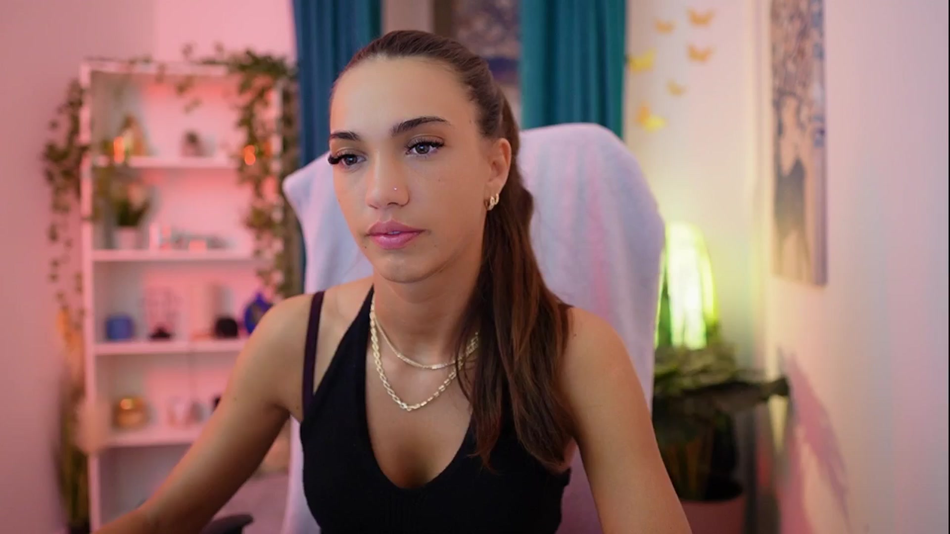 Gallery image thumbnail from Alexis_Love's myfreecams stream on, 02/25/2026, 21:14 image 5 of 20