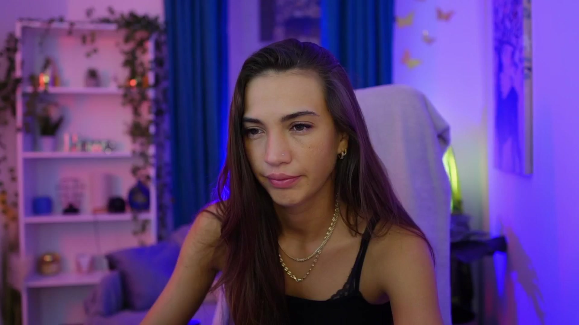 Gallery image thumbnail from Alexis_Love's myfreecams stream on, 03/09/2026, 21:35 image 5 of 20