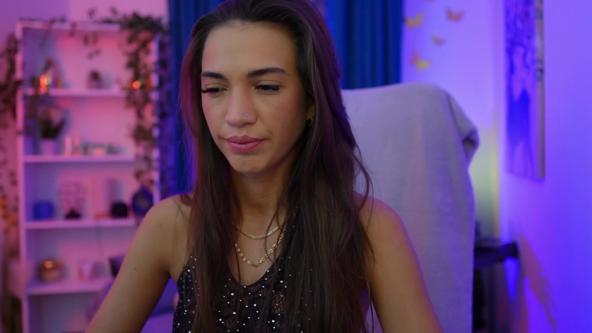 Gallery image thumbnail from Alexis_Love's myfreecams stream on, 03/10/2026, 21:37 image 17 of 20