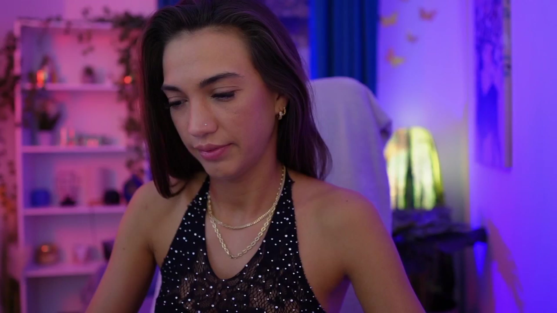 Gallery image thumbnail from Alexis_Love's myfreecams stream on, 03/10/2026, 21:37 image 6 of 20