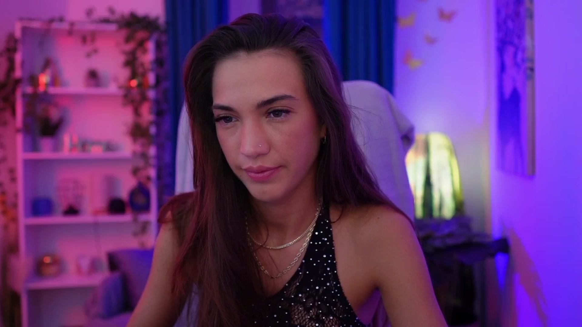 Gallery image thumbnail from Alexis_Love's myfreecams stream on, 03/10/2026, 21:37 image 5 of 20