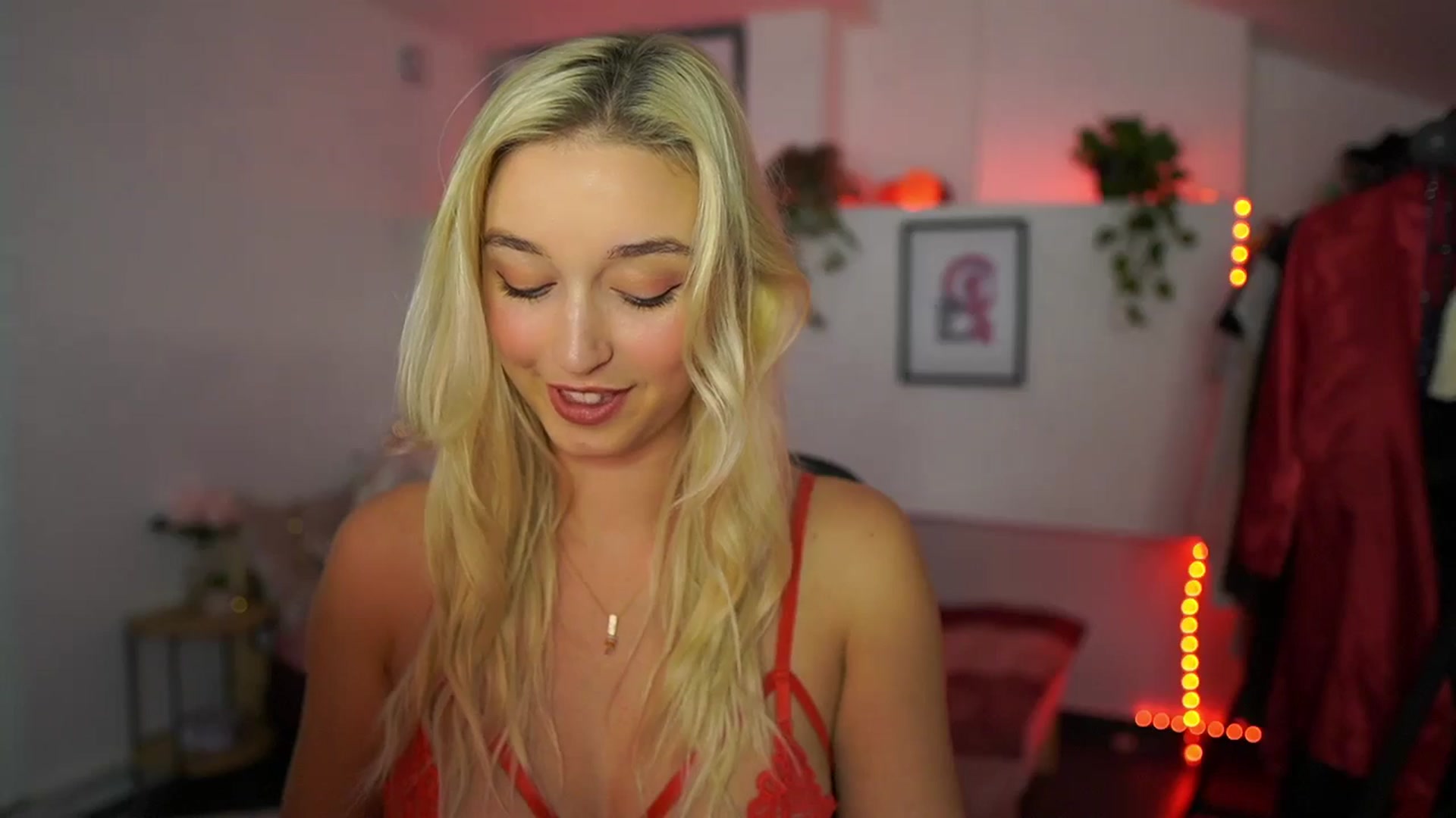 Gallery image thumbnail from Alexis__Texas's myfreecams stream on, 10/27/2024, 20:57 image 3 of 20