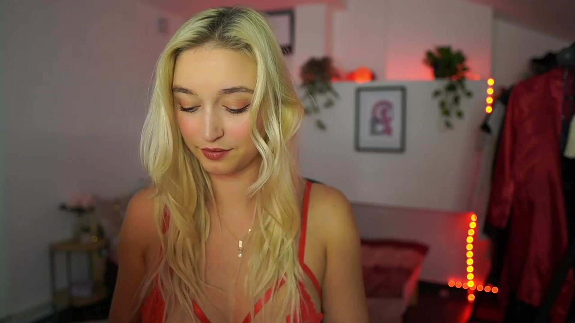Gallery image thumbnail from Alexis__Texas's myfreecams stream on, 10/27/2024, 20:57 image 9 of 20