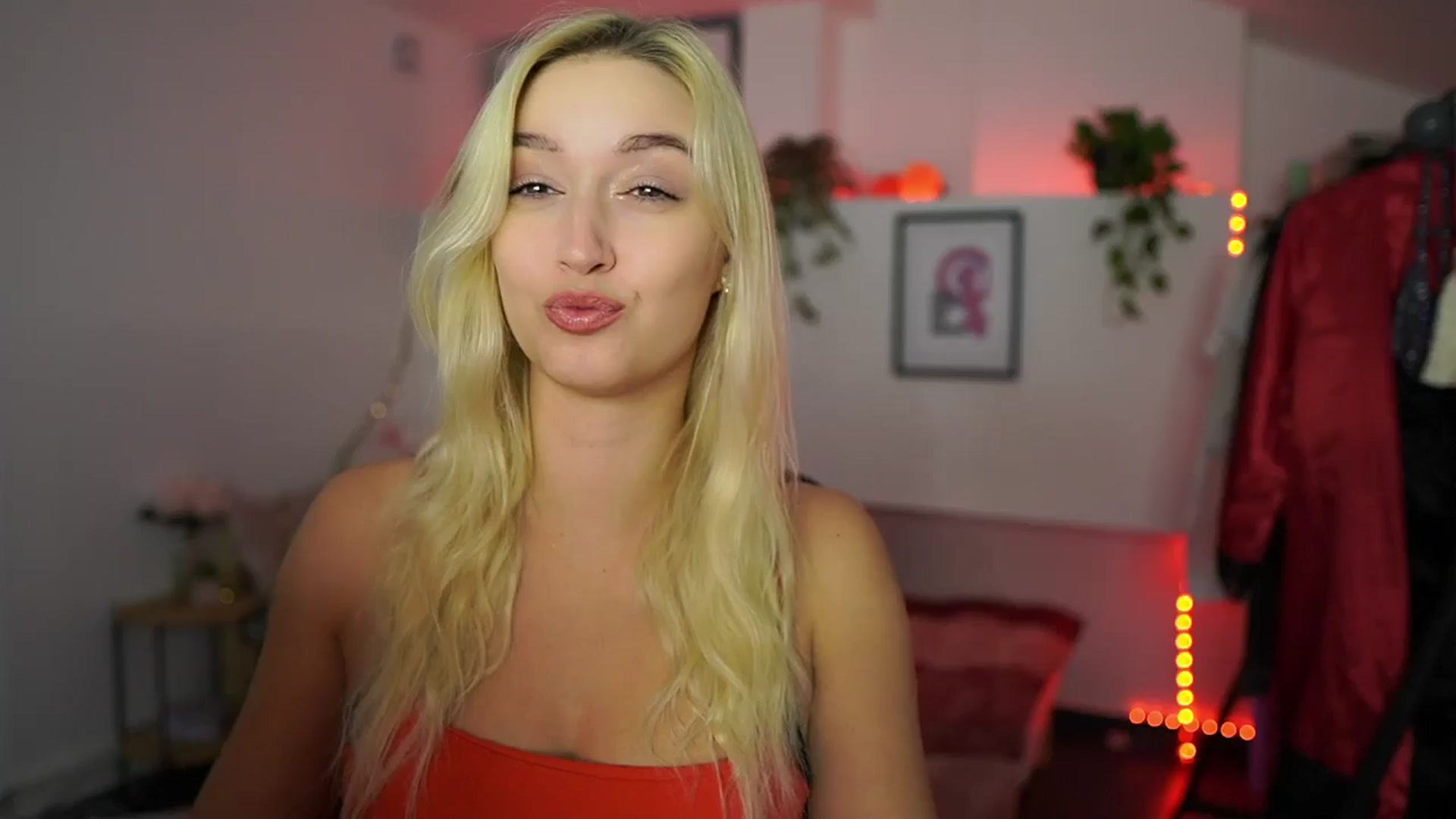 Gallery image thumbnail from Alexis__Texas's myfreecams stream on, 11/05/2024, 20:32 image 1 of 20